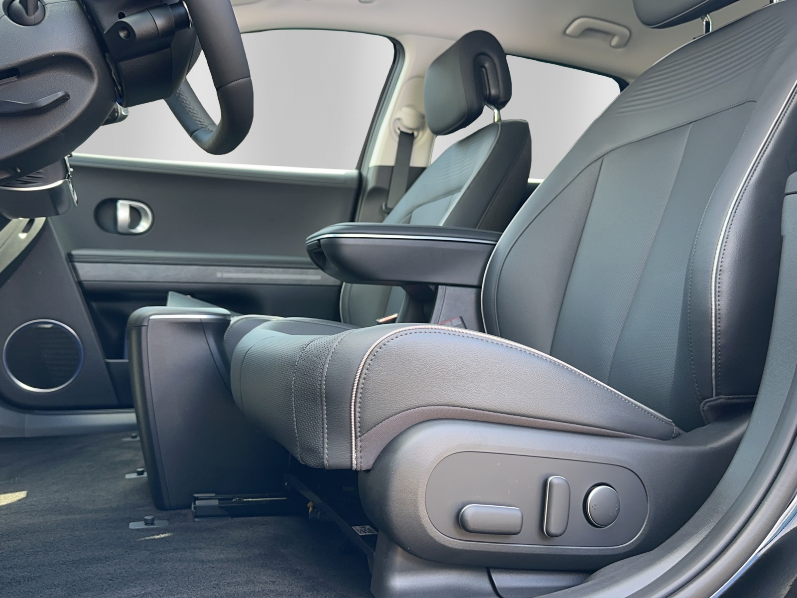 HYUNDAI Ioniq 5 72kW Amplia 4WD-image-11
