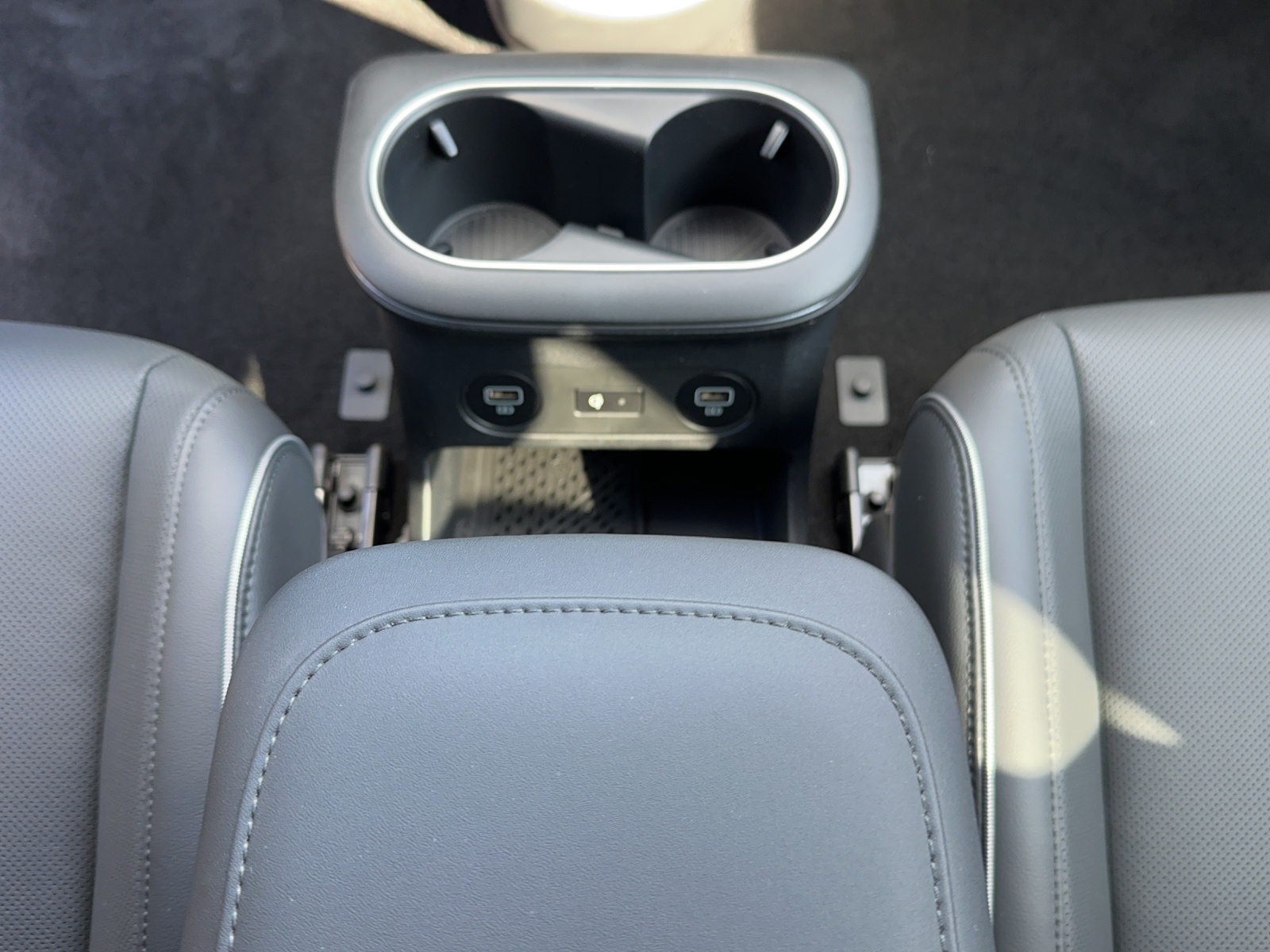 HYUNDAI Ioniq 5 72kW Amplia 4WD-image-17