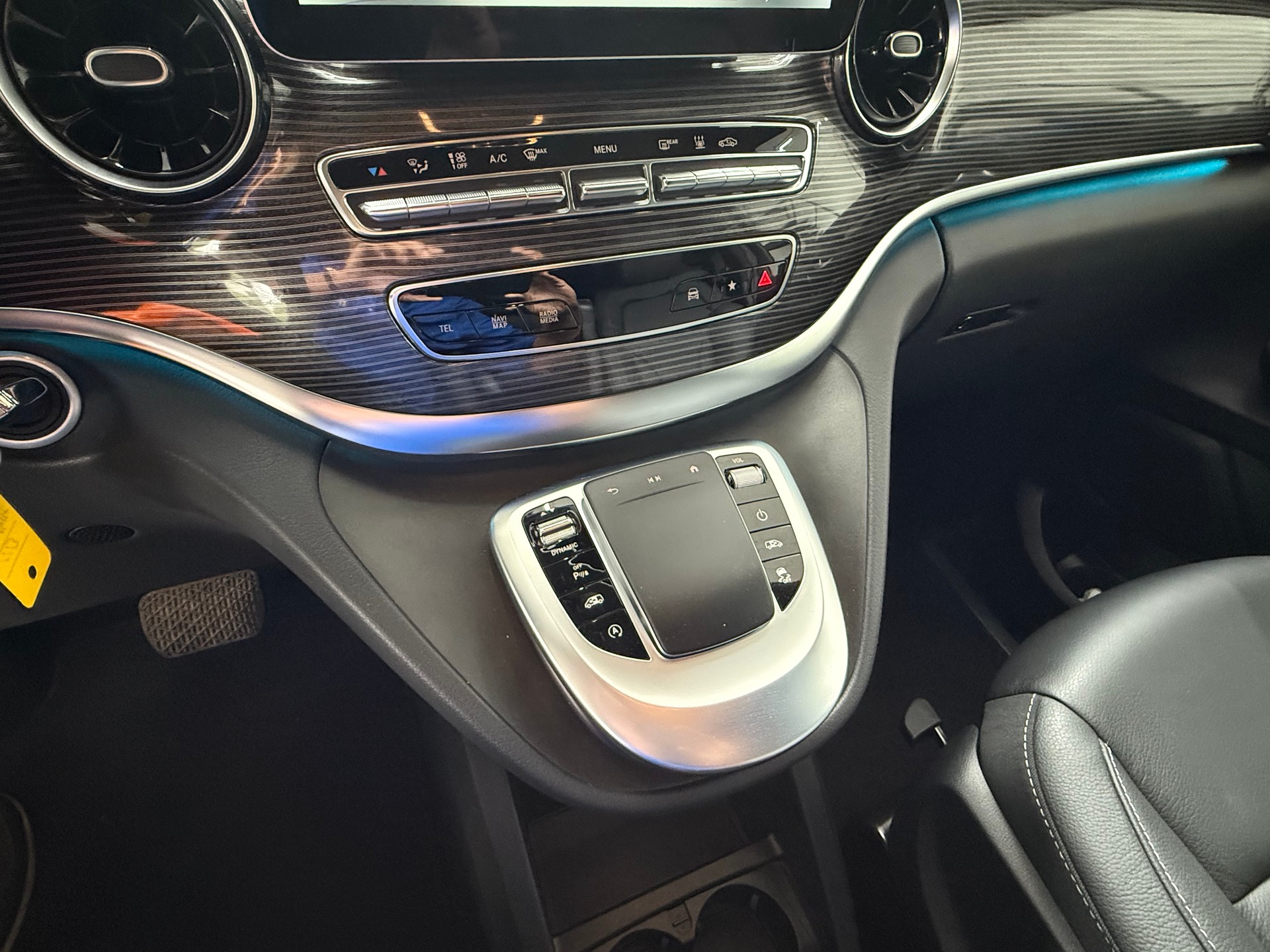 MERCEDES-BENZ V 250 d Avantgarde EL 4M-image-11
