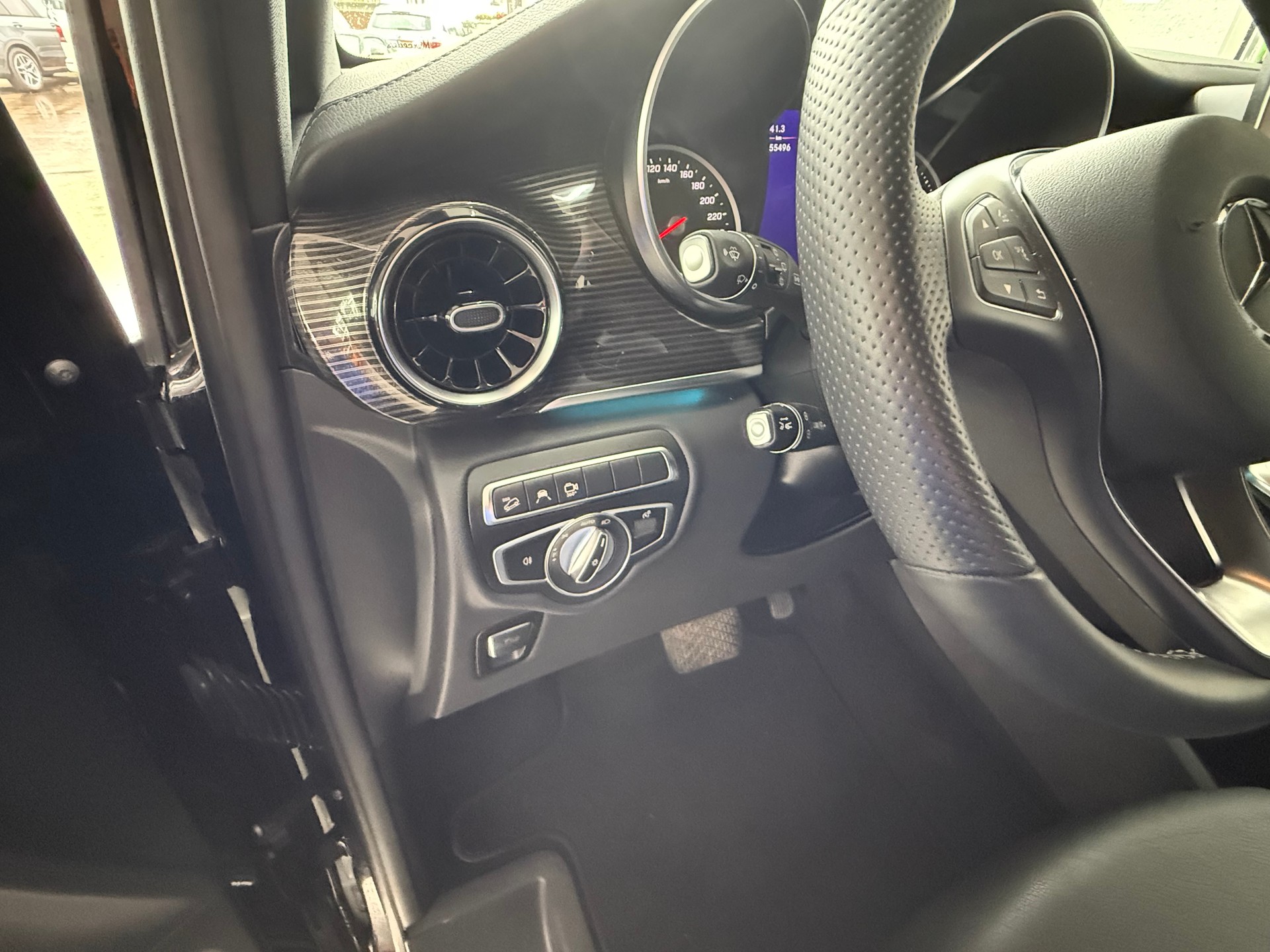 MERCEDES-BENZ V 250 d Avantgarde EL 4M-image-7
