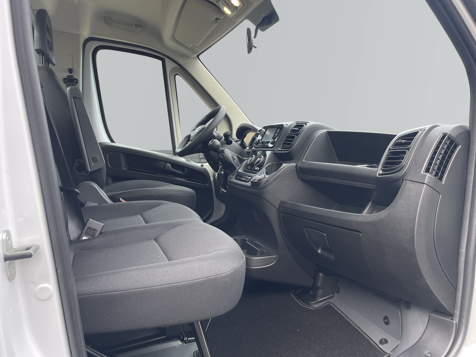FIAT Ducato 295 35 Pick-up 3450 2.2 Pro-image-8