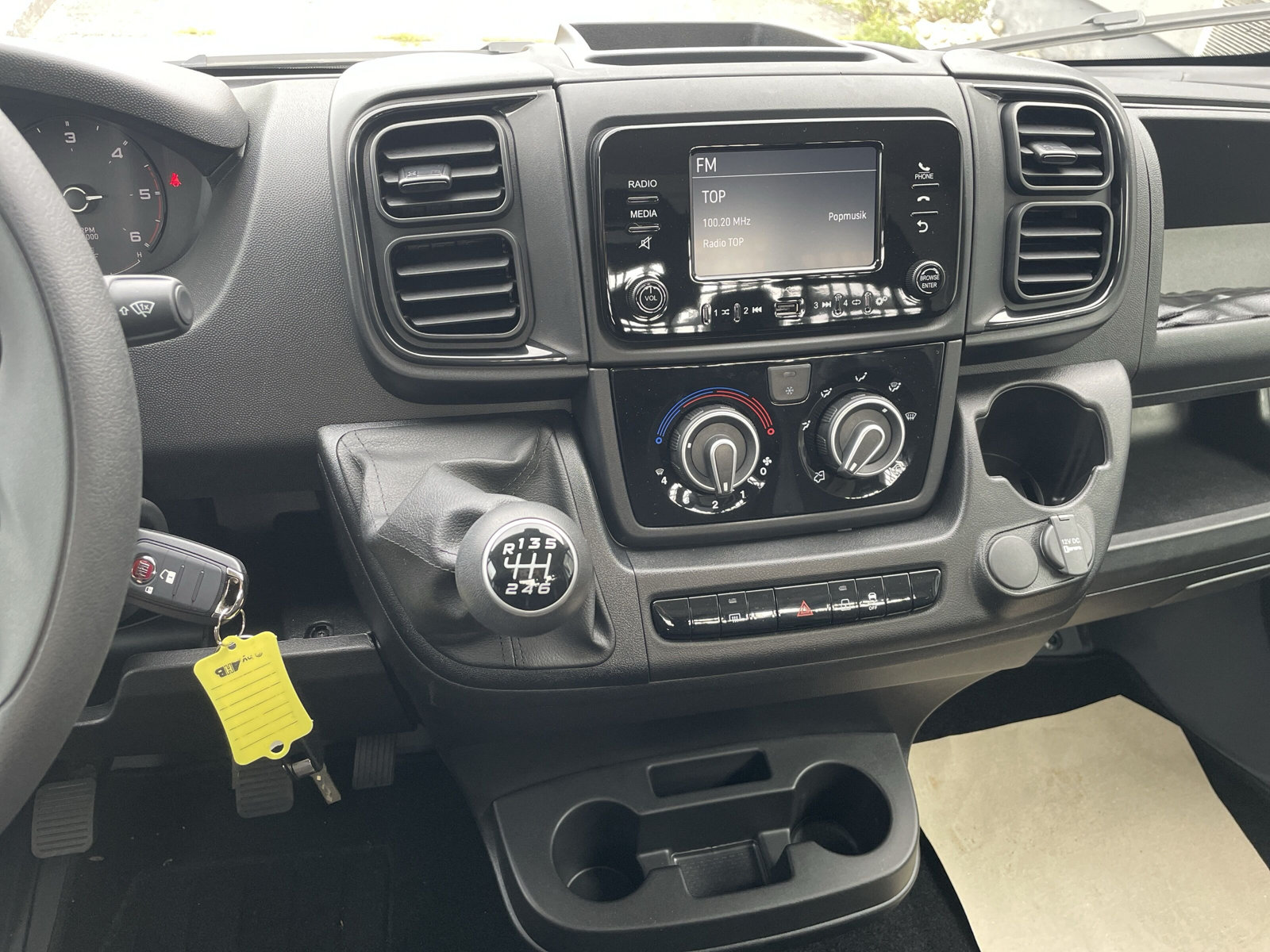 FIAT Ducato 295 35 Pick-up 3450 2.2 Pro-image-12