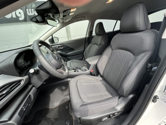 SUBARU Crosstrek 2.0 e-Boxer Passion AWD Lineartronic-image-7