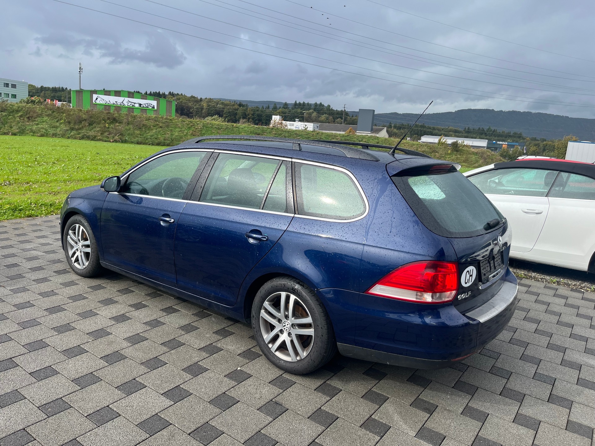 VW Golf Variant 1.4 TSI Sportline DSG-image-5