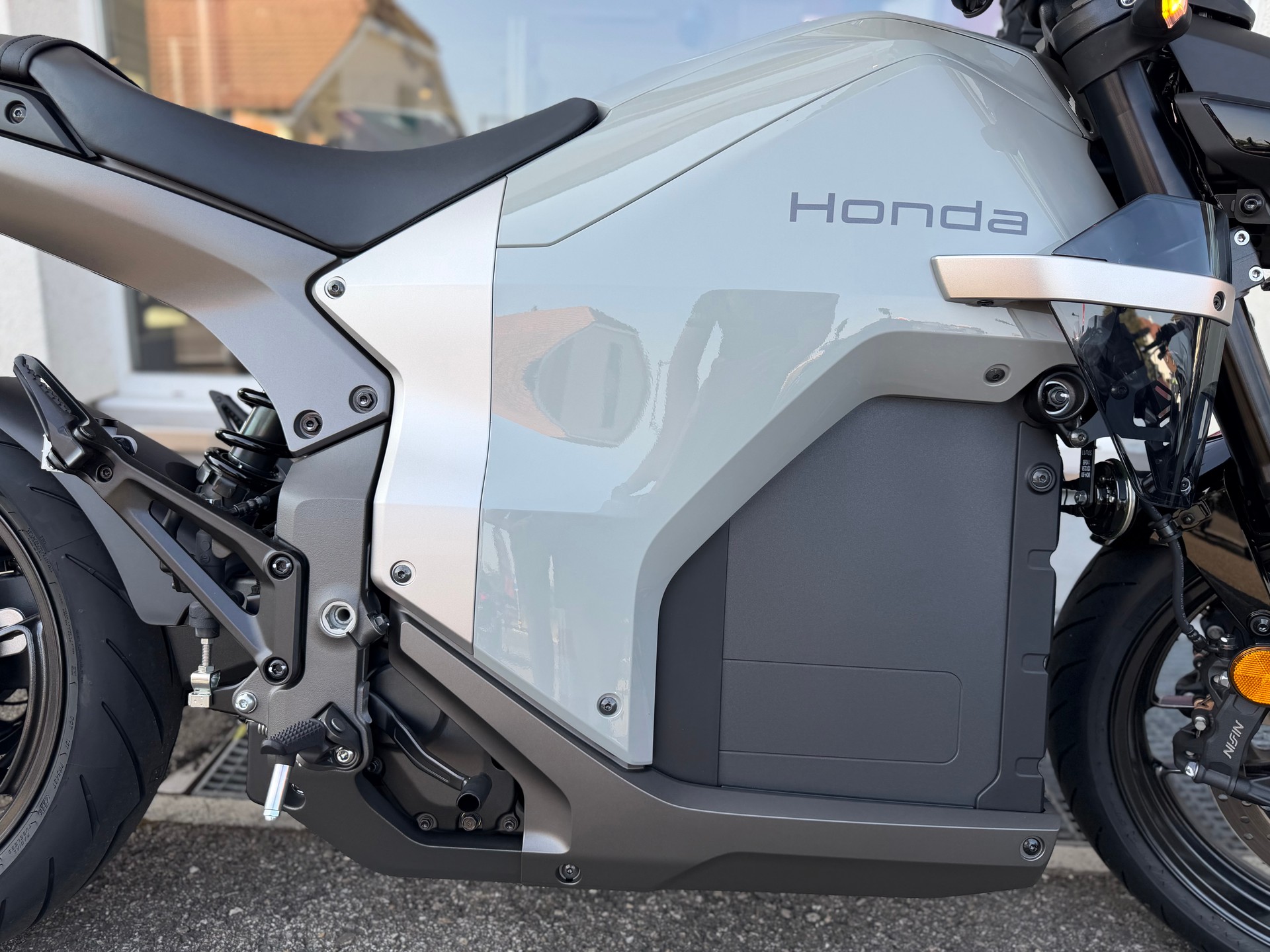 HONDA WN 7-image-6