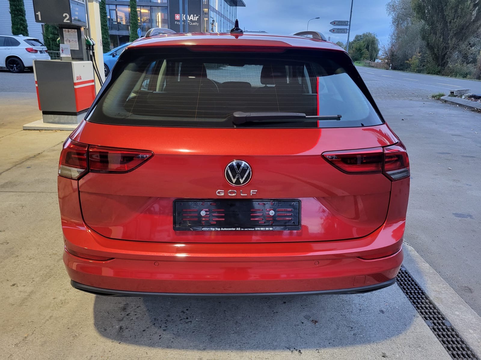 VW Golf Variant 2.0 TDI Life DSG-image-7
