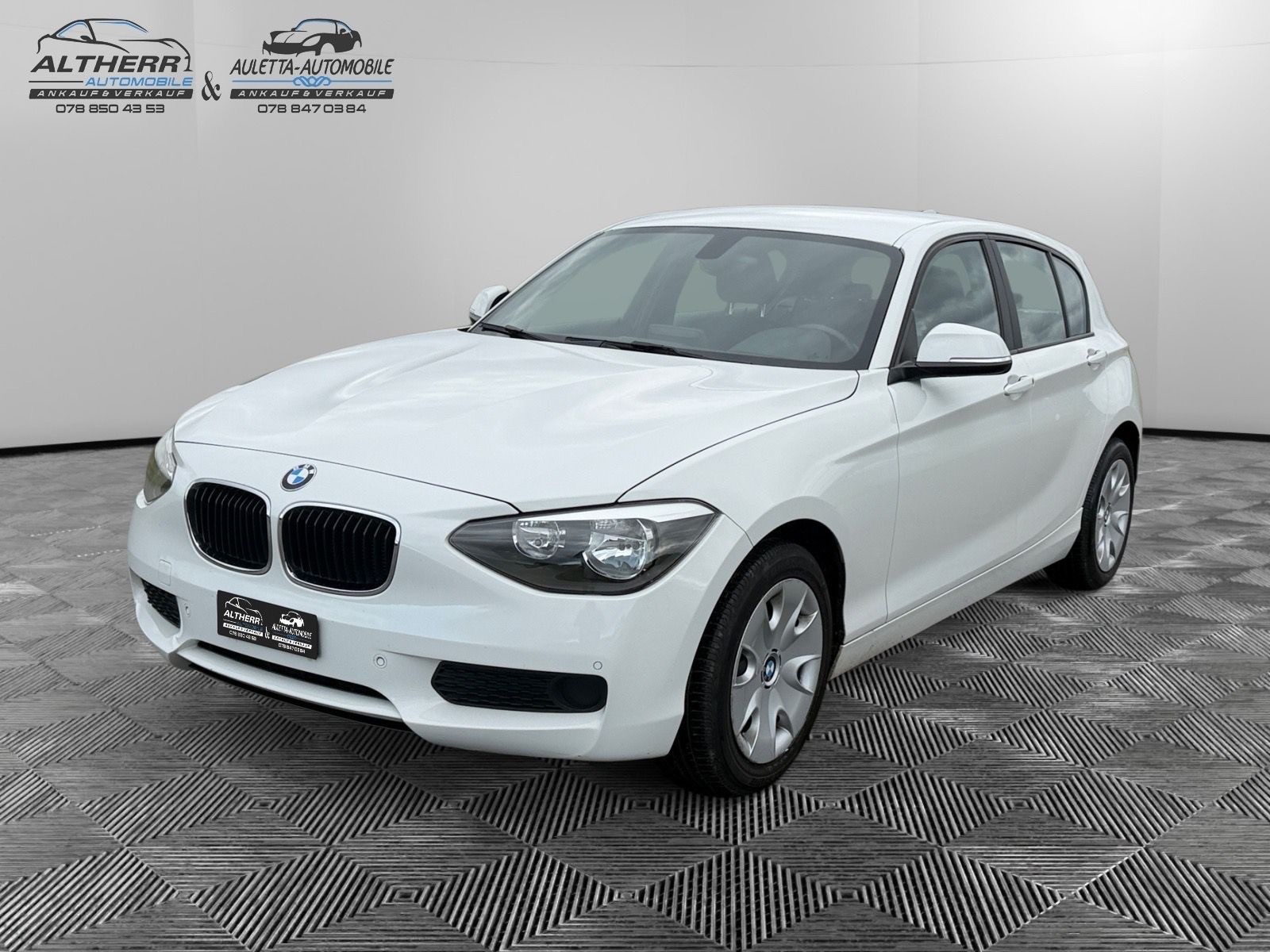 BMW 114i Business-showroom-element-1
