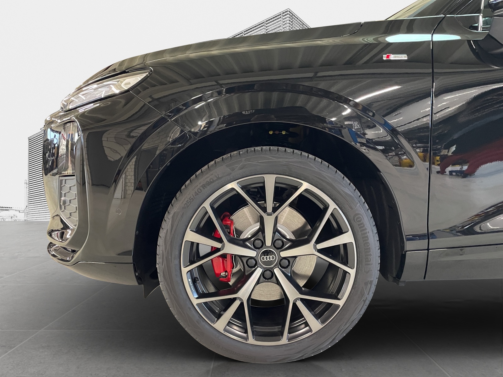 AUDI Q3 Sportback TFSI quattro 195 kW S tronic-image-8