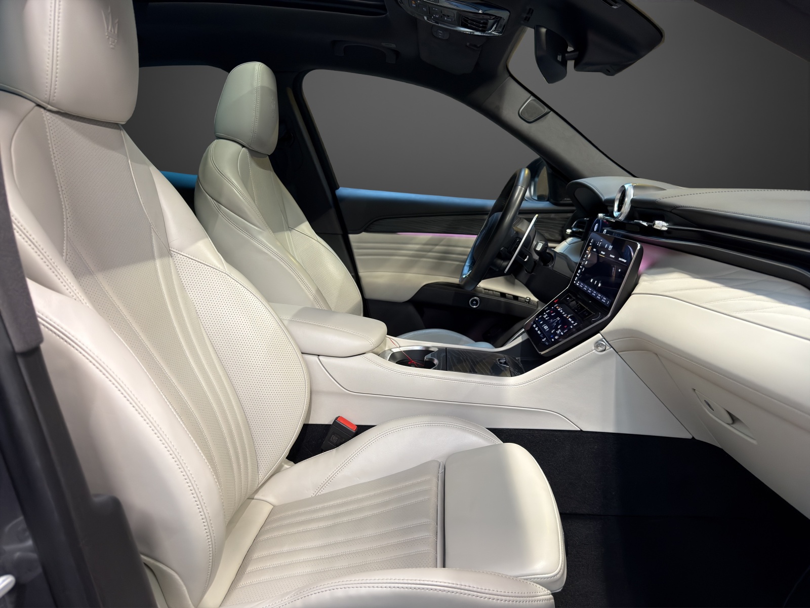 MASERATI Grecale 2.0 MHEV Modena Hybrid Automatica-image-11