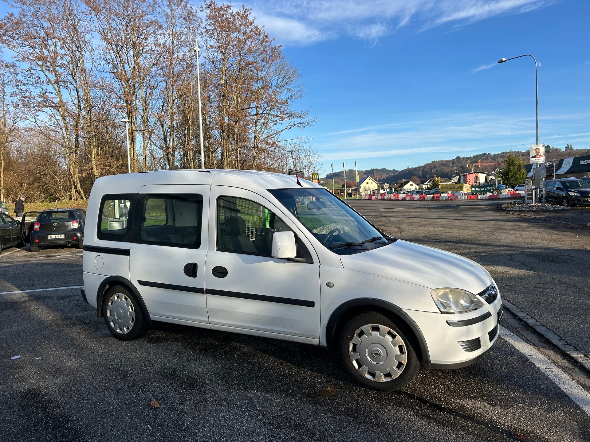 OPEL Combo 1.6 CNG Enjoy-image-2
