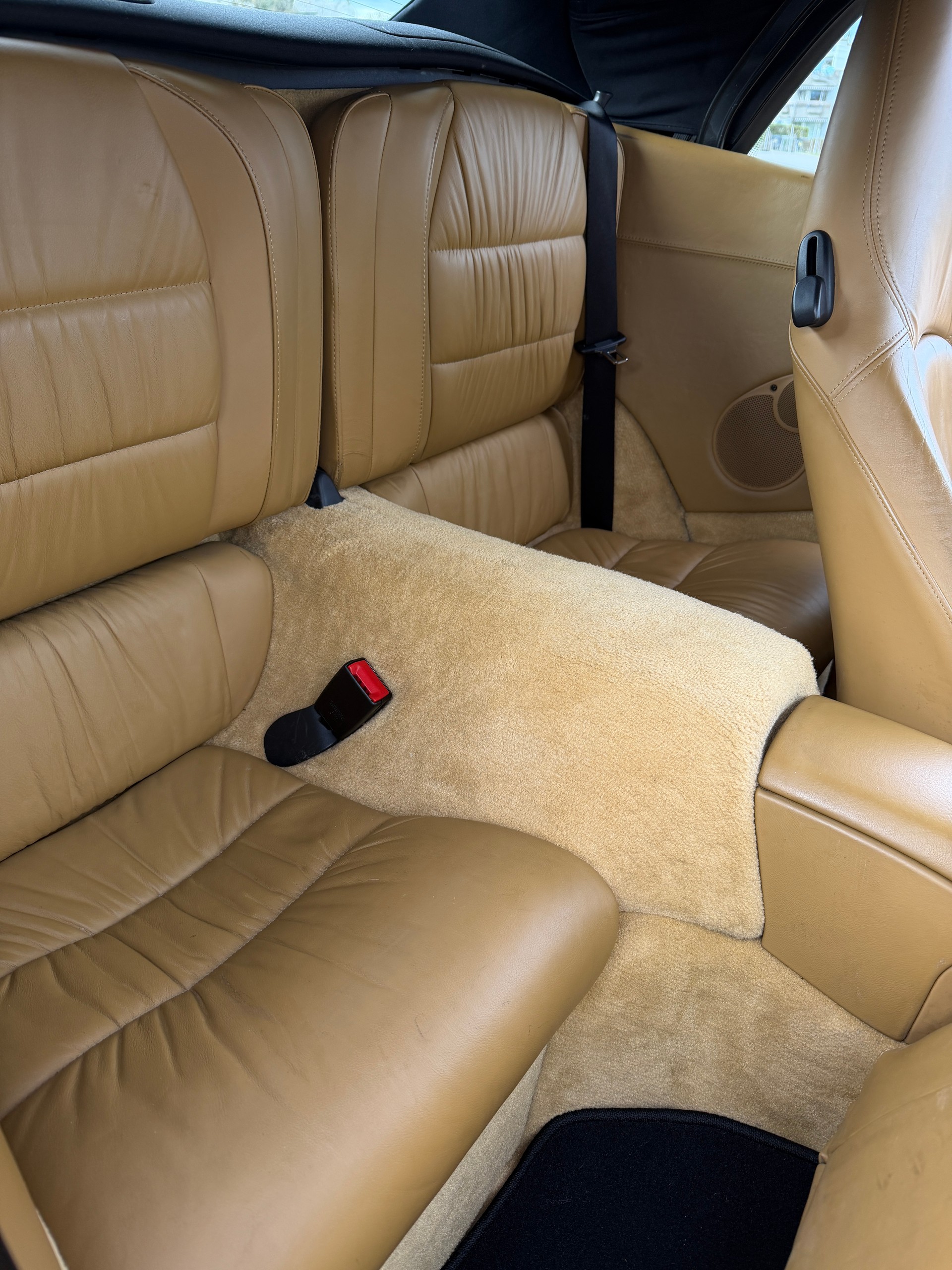 PORSCHE 911 Carrera 4 Cabrio - 3.6 Handschalter-image-7