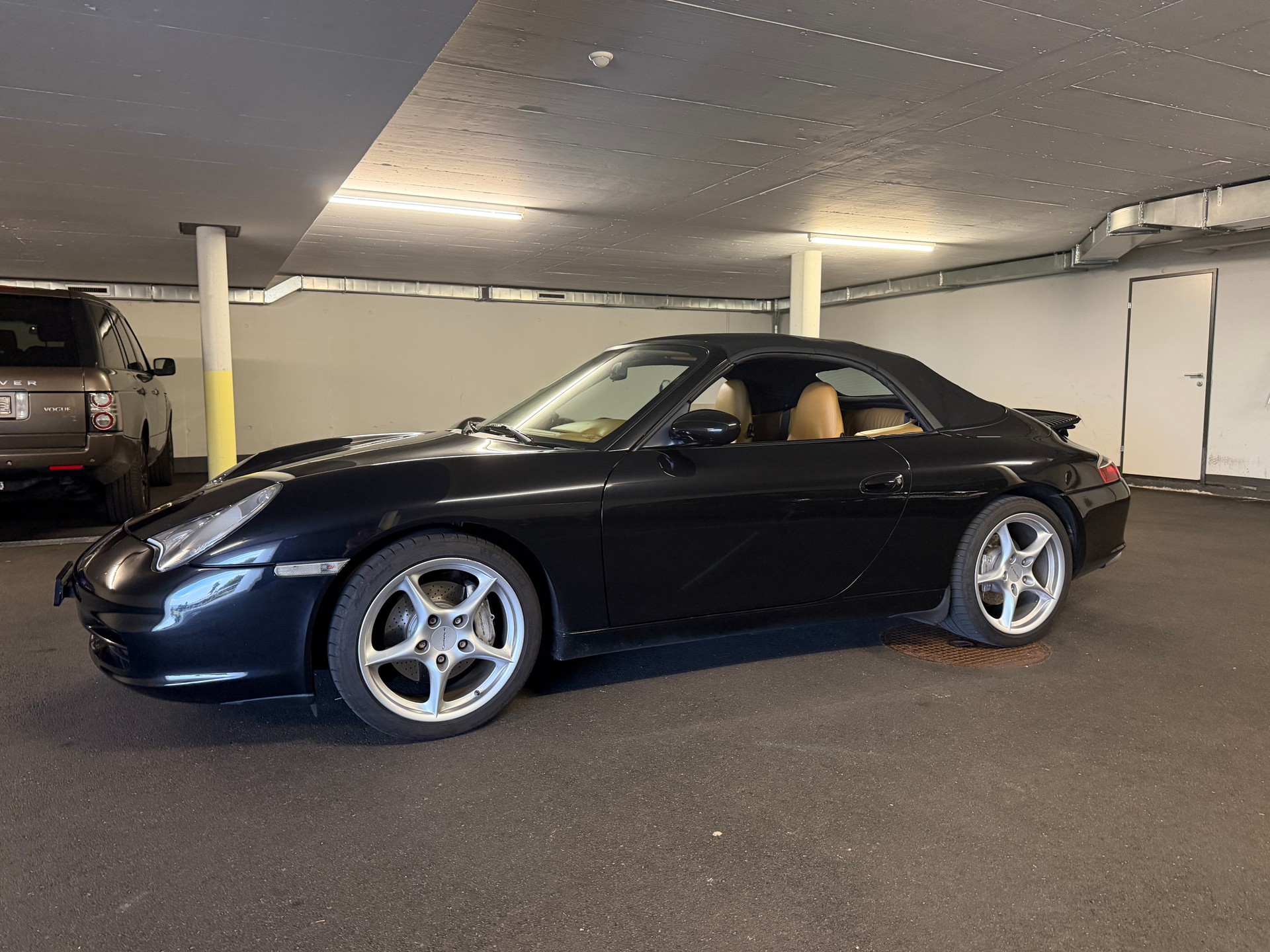 PORSCHE 911 Carrera 4 Cabrio - 3.6 Handschalter-image-1