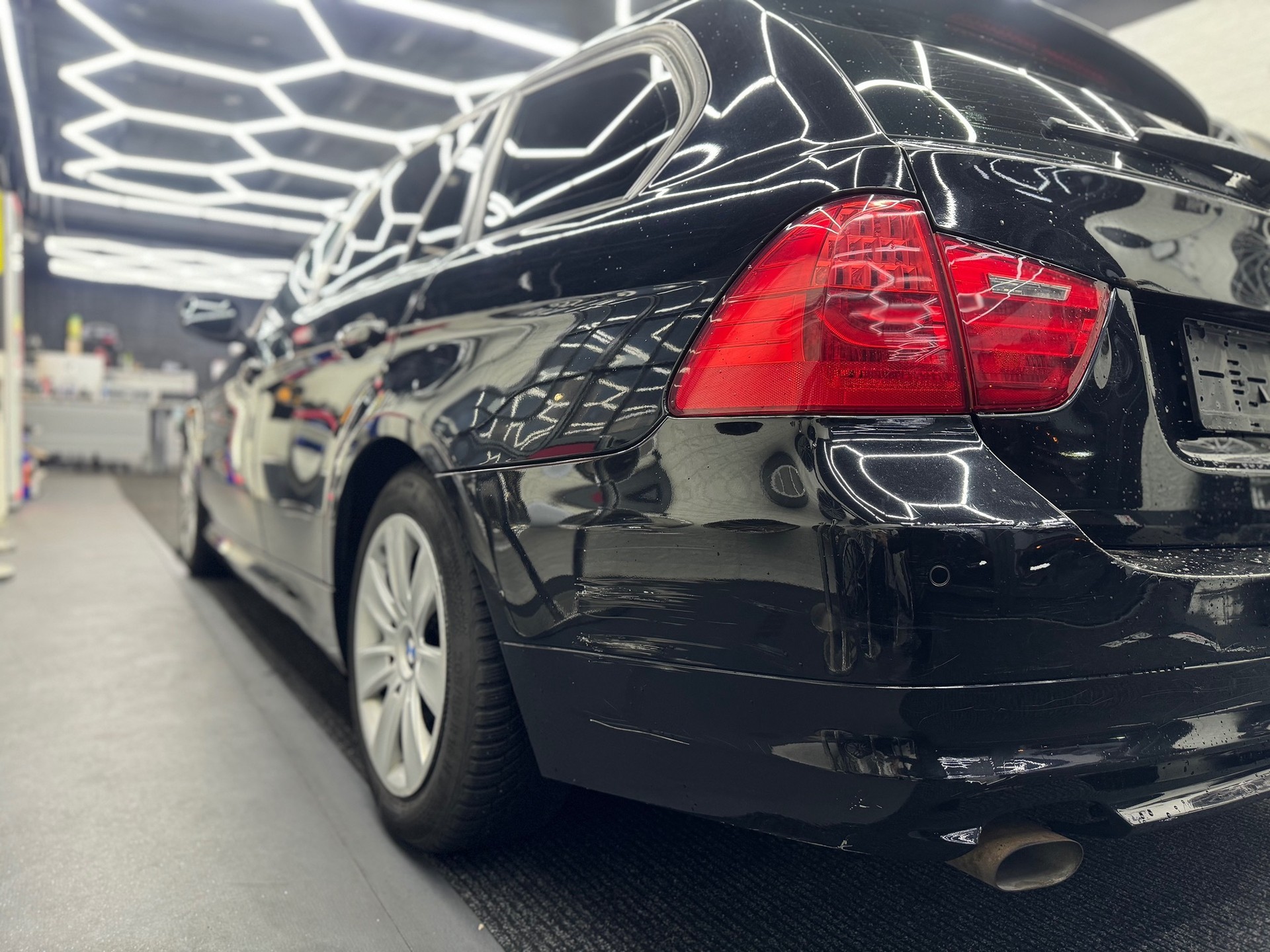 BMW 316D E91-image-7