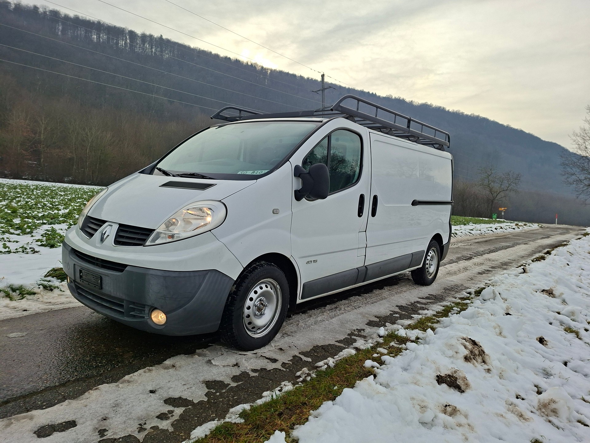 RENAULT Trafic 2.0 dCi 115 2.9t L2H1-image-1