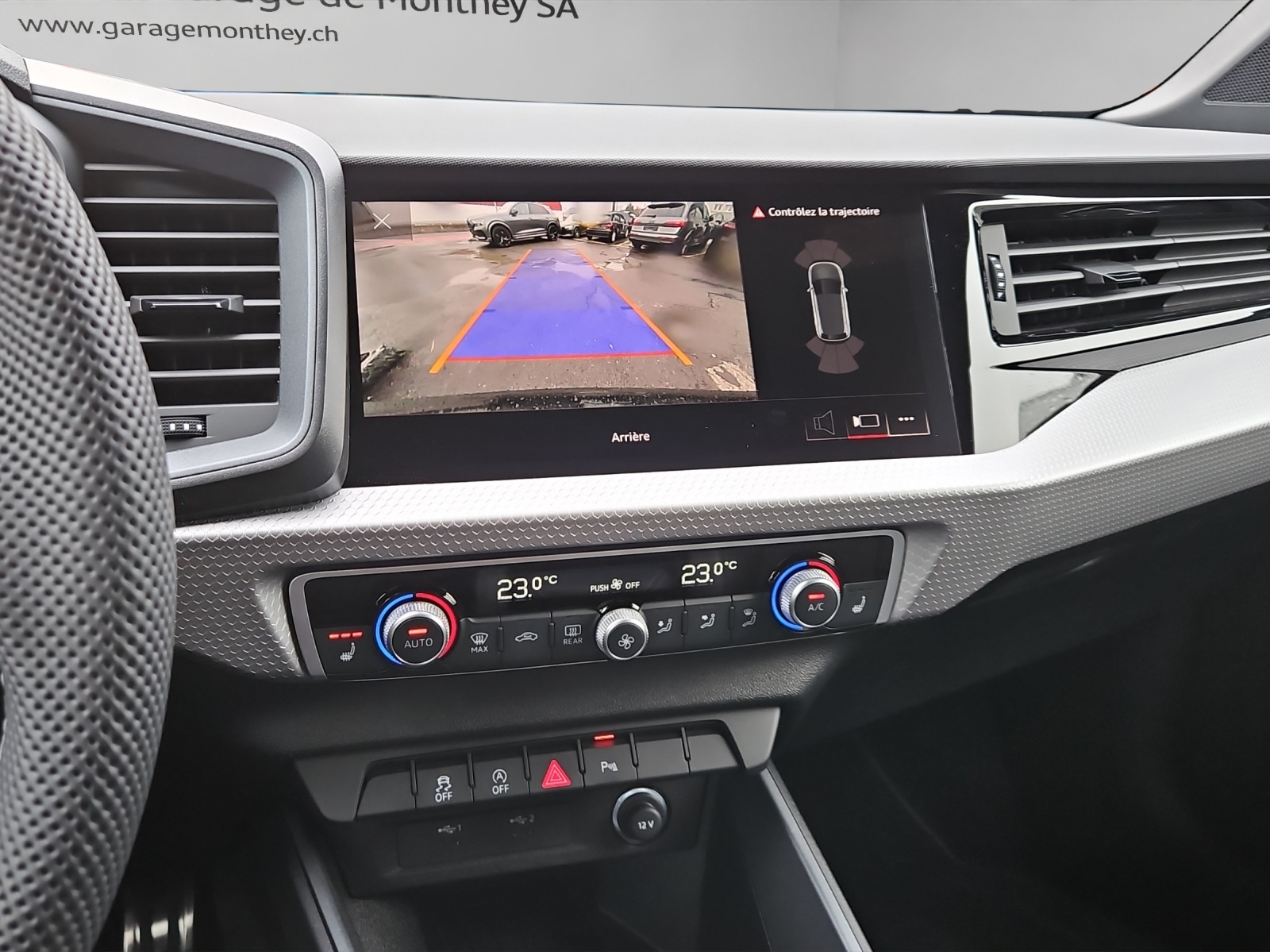 AUDI A1 allstreet 35 TFSI S-tronic-image-12