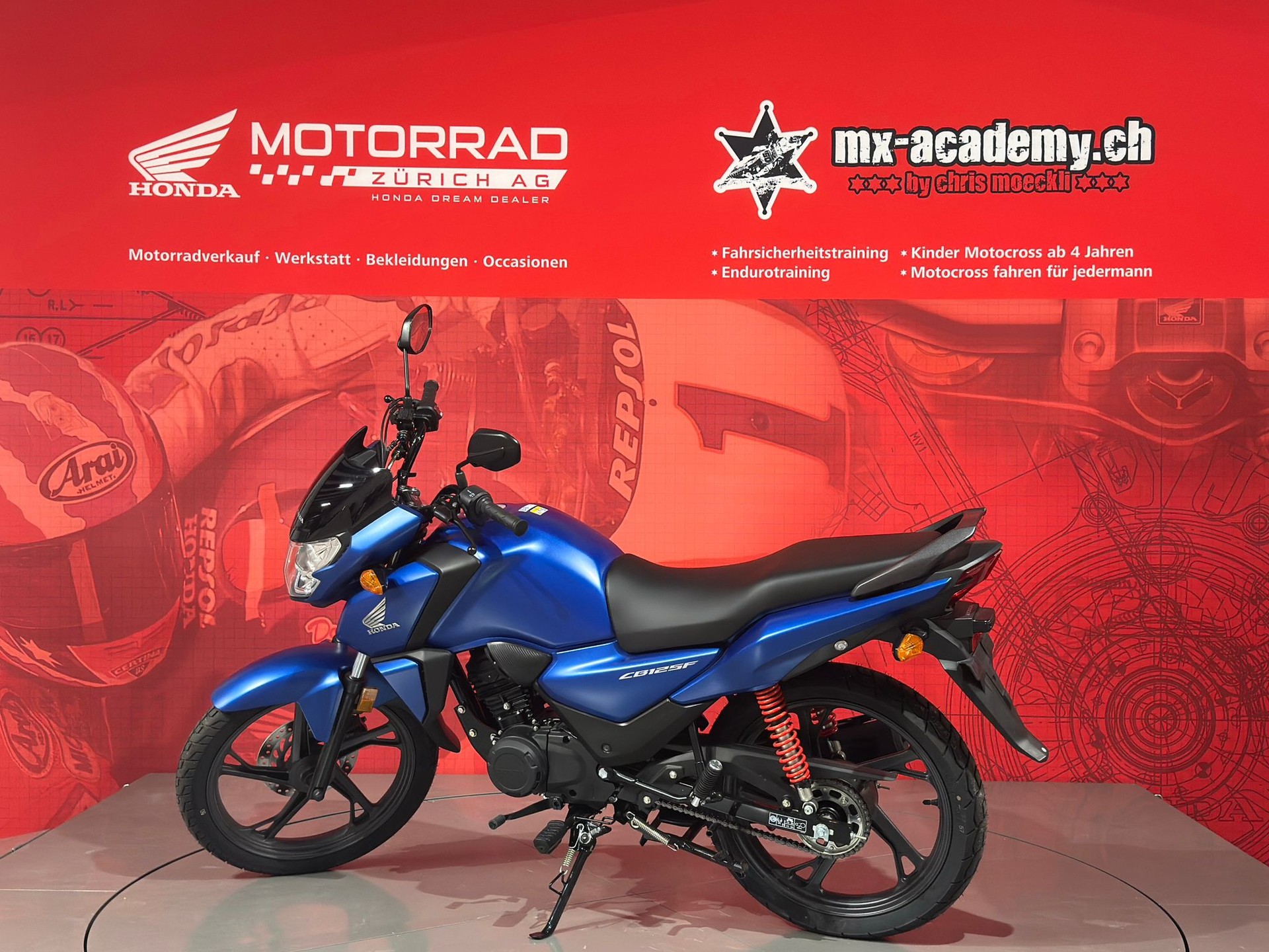 HONDA CBF 125 M**Matte Marvel Blue Metallic**DEMO-BIKE-showroom-element-2