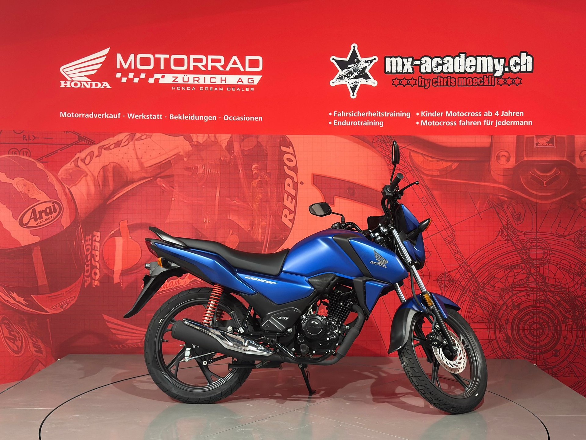 HONDA CBF 125 M**Matte Marvel Blue Metallic**DEMO-BIKE