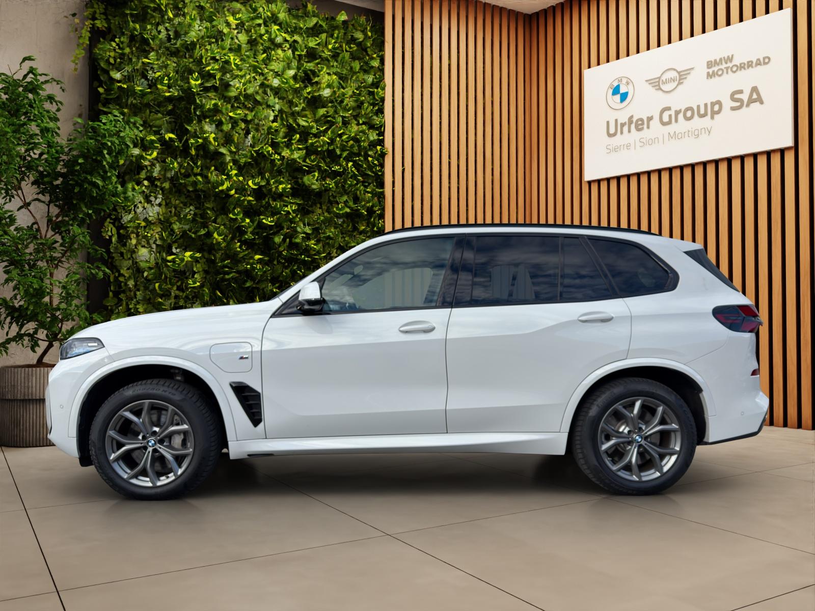 BMW X5 xDrive 50e M Sport Steptronic (CH)-image-2