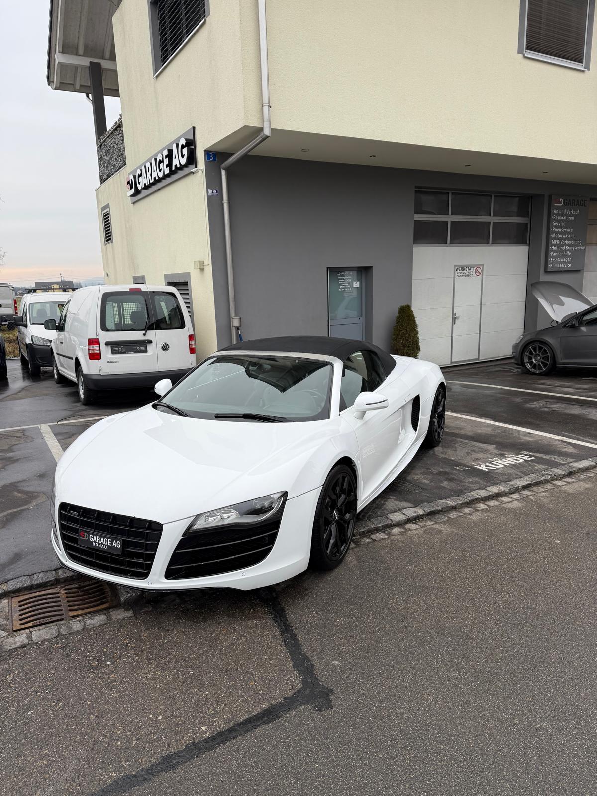 AUDI Spider 5.2-image-10