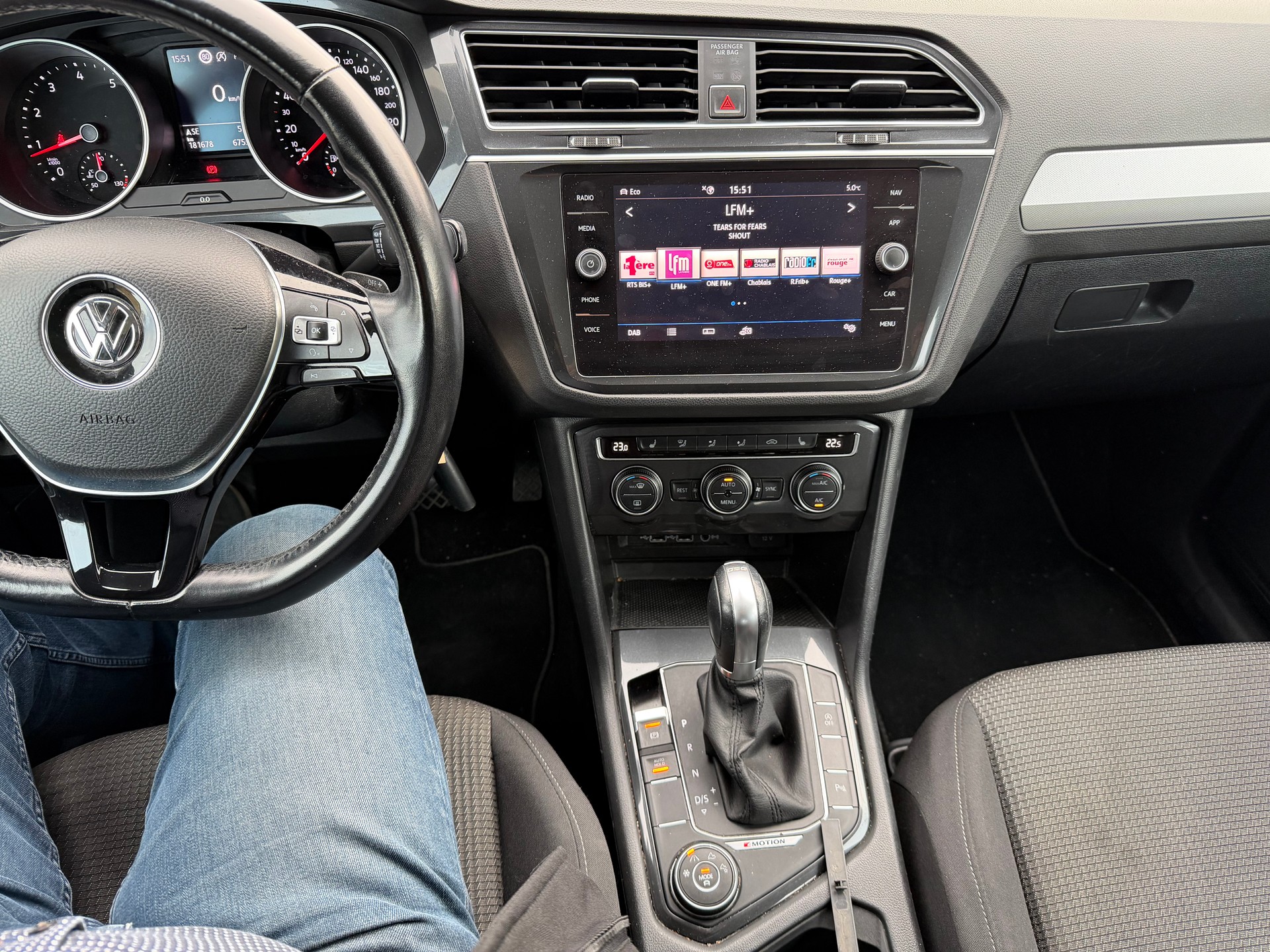 VW Tiguan 1.4TSI ACT Trendline 4Motion DSG-image-6