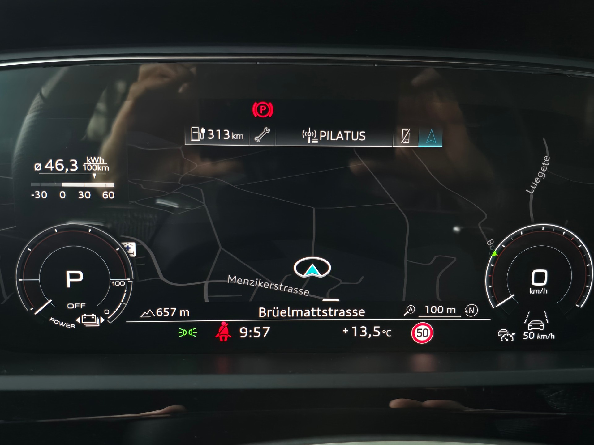 AUDI e-tron 55 S Line Black Edition quattro-image-15