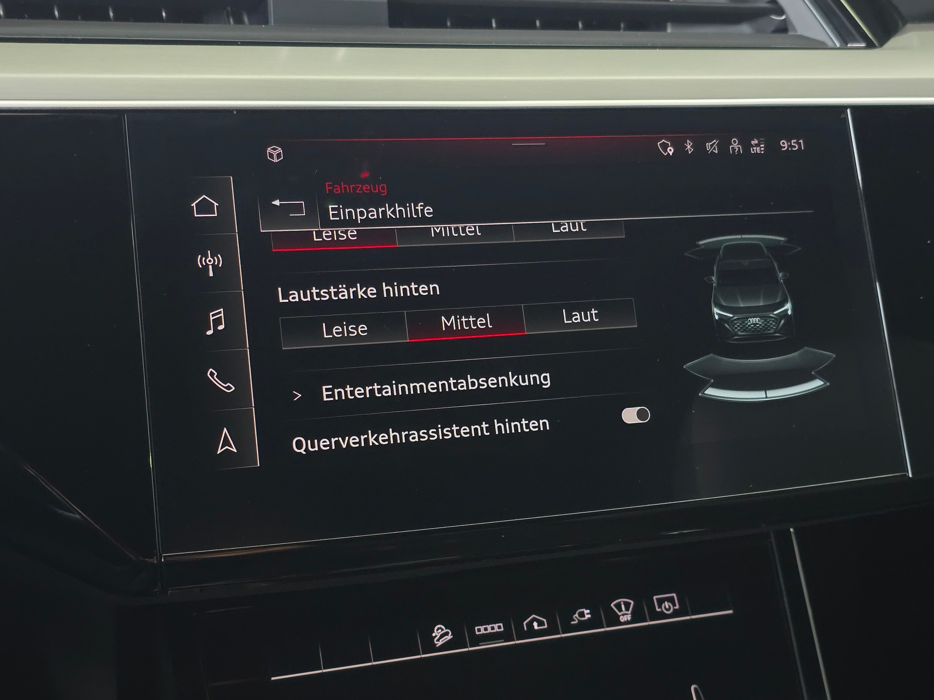 AUDI e-tron 55 S Line Black Edition quattro-image-23