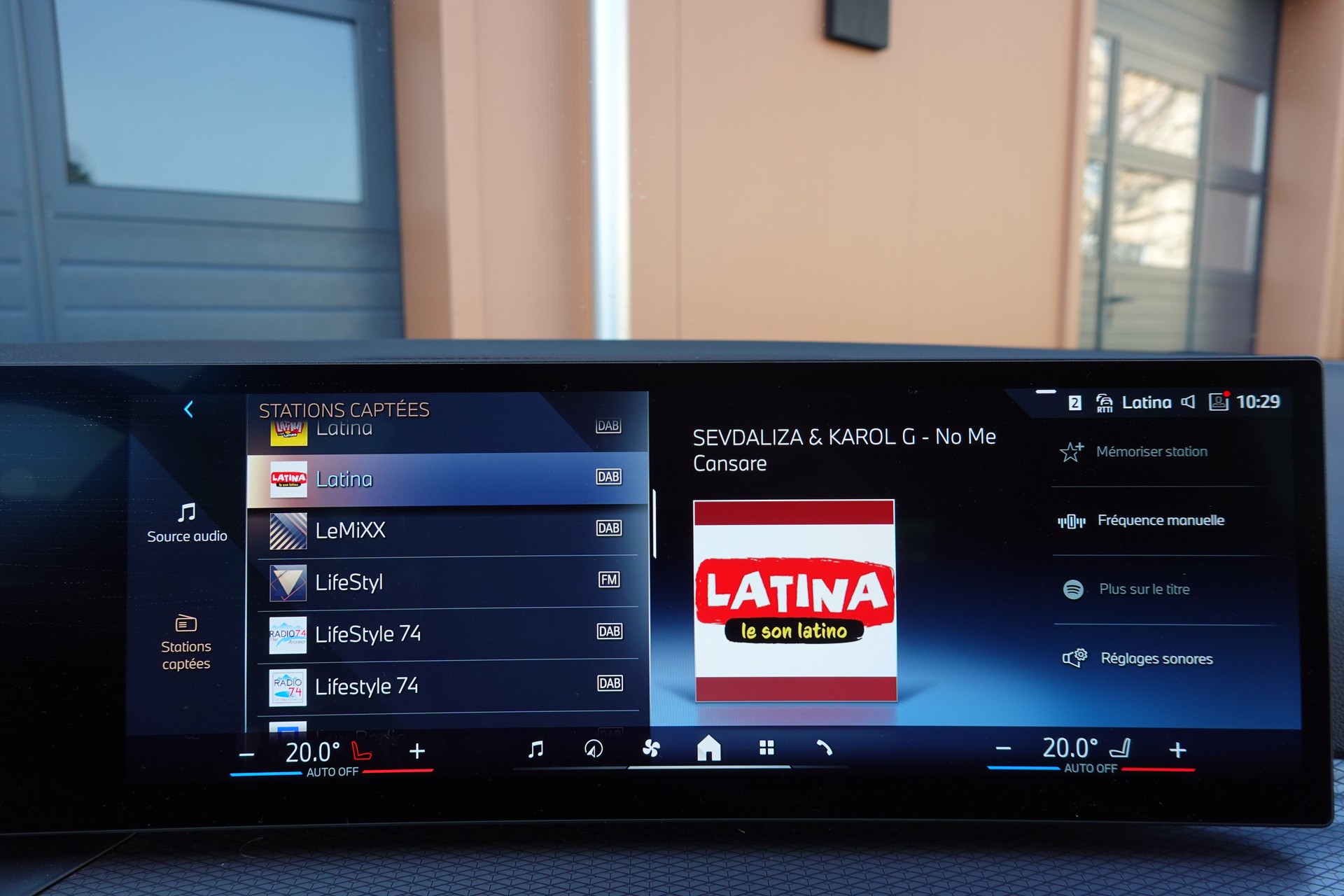 BMW 330i Touring xDrive Steptronic M Sport - "Caméra * Tempomat Adapt. * Hayon Electrique * Drive Select"-image-21