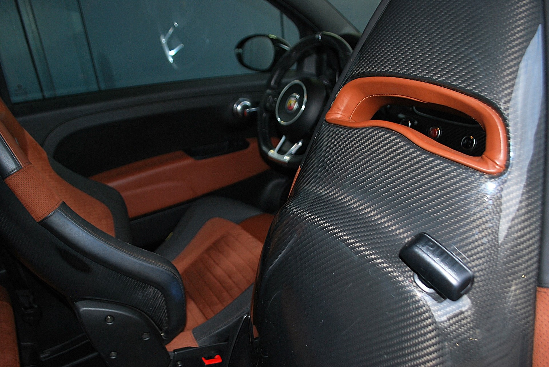 FIAT 595 1.4 16V Turbo Abarth Turismo Dualogic-image-12
