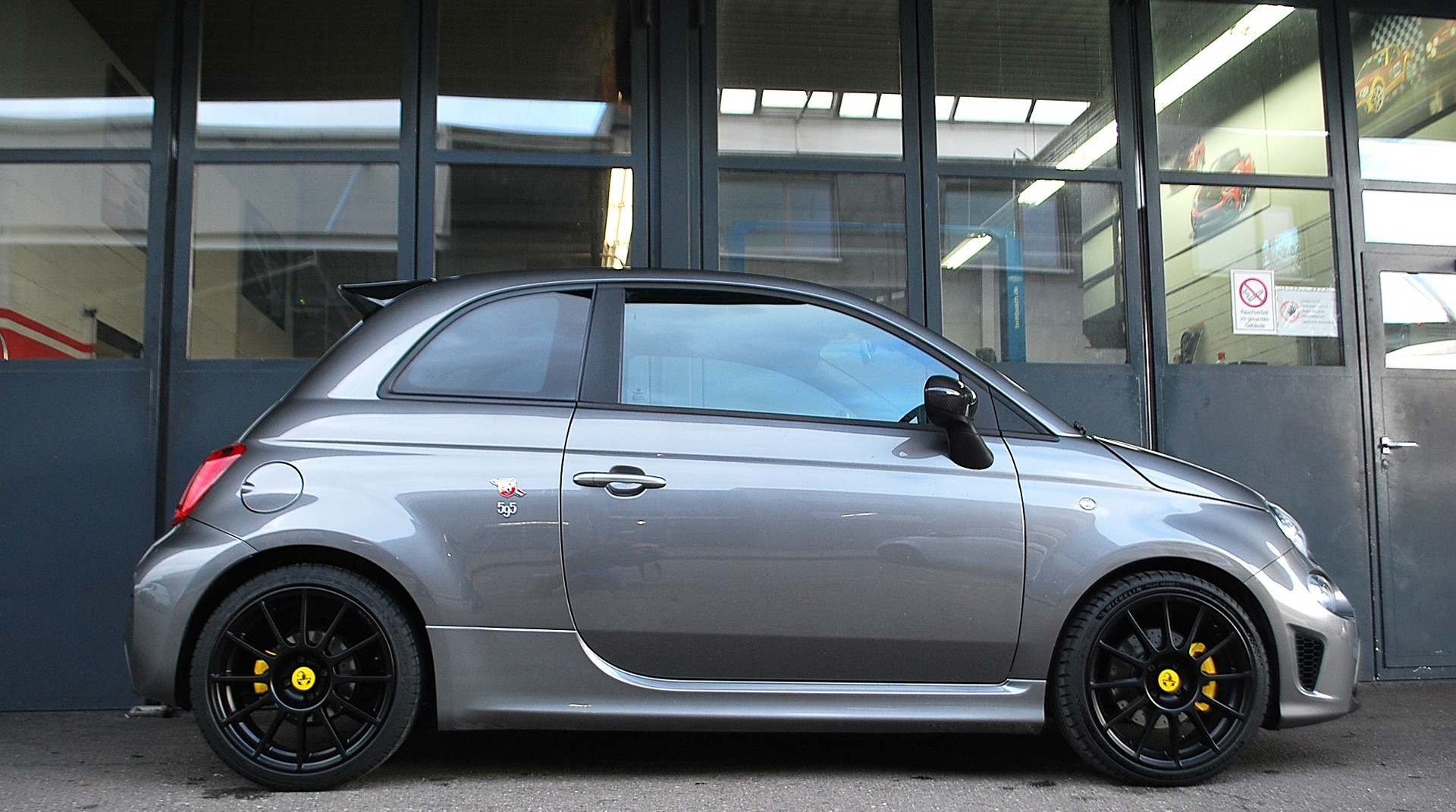 FIAT 595 1.4 16V Turbo Abarth Turismo Dualogic-image-2