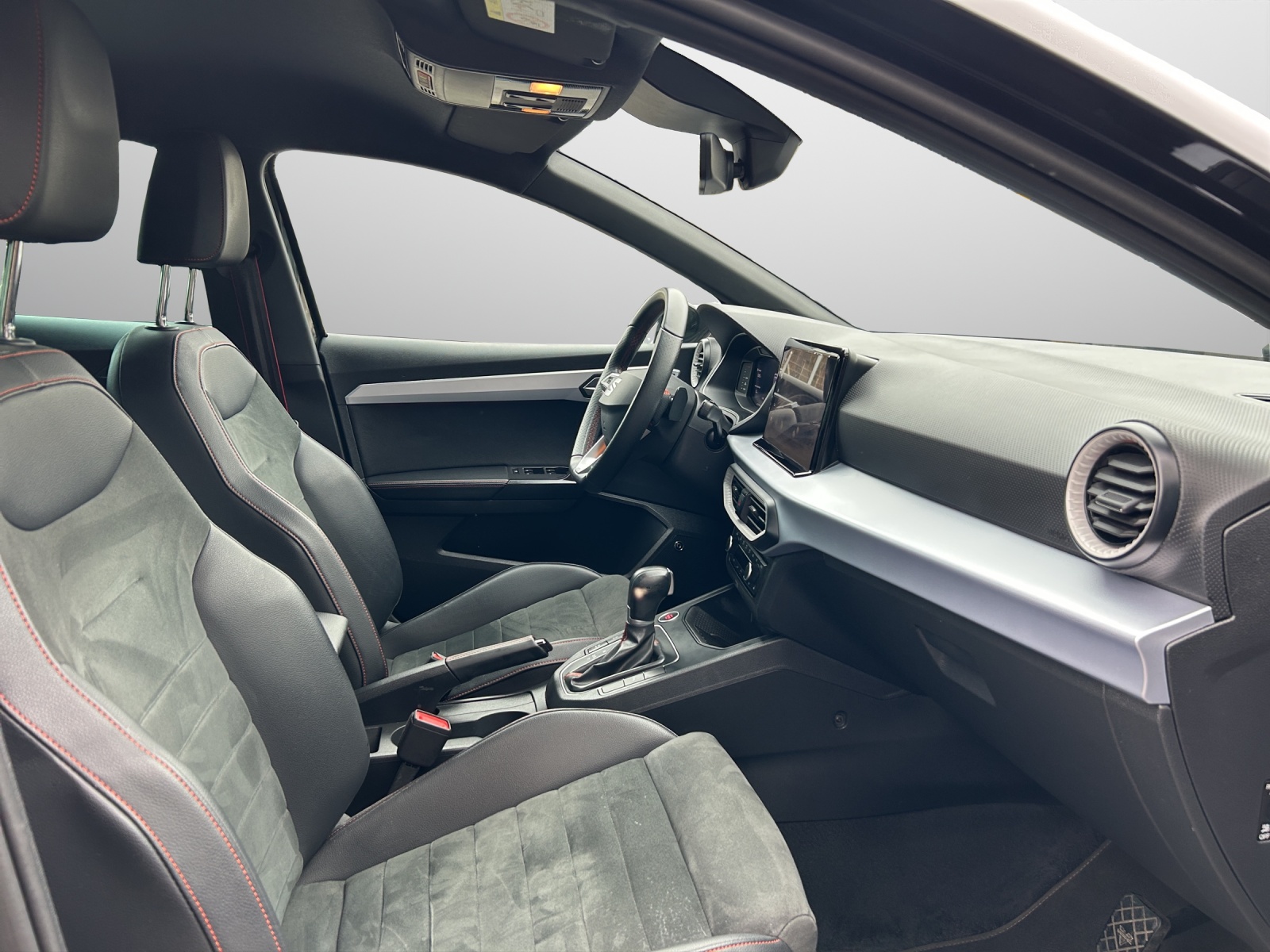 SEAT Ibiza 1.5 EcoTSI Move FR DSG-image-8