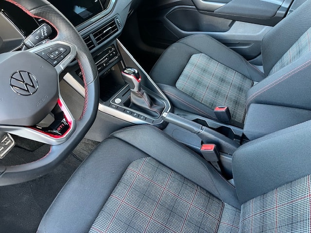 VW Polo 2.0 TSI GTI DSG-image-21