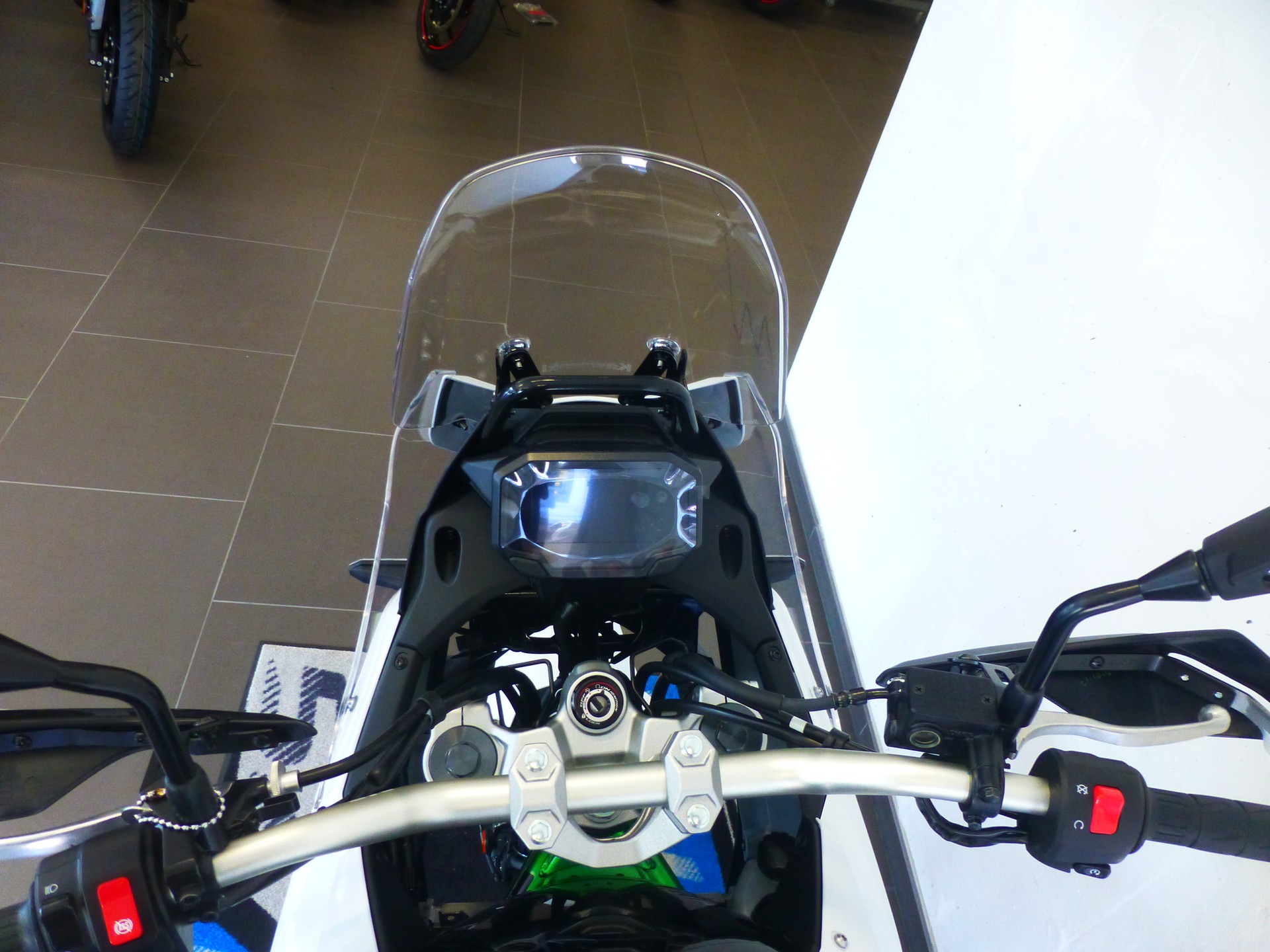 KAWASAKI KLE 500 SE-image-10