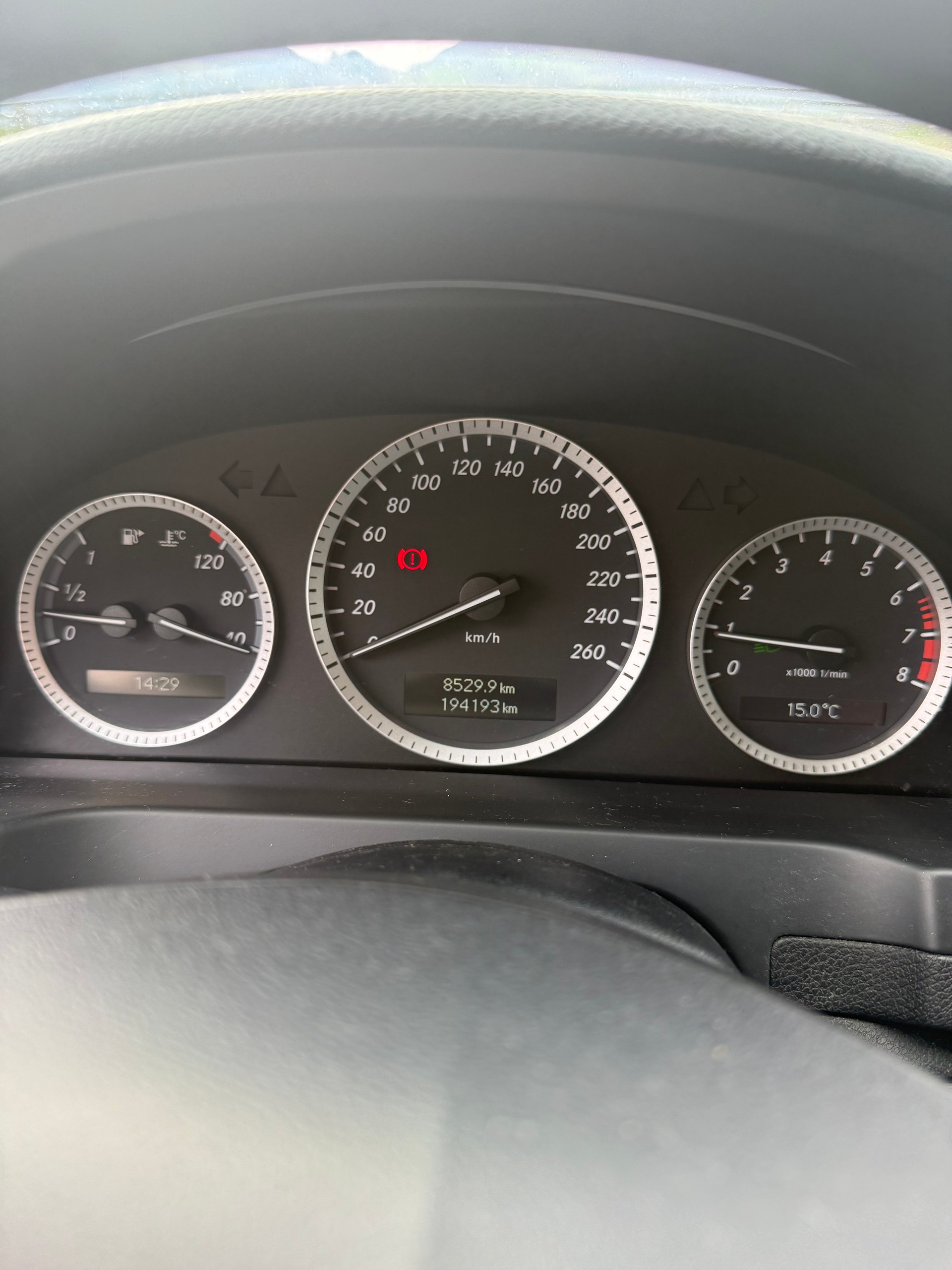 MERCEDES-BENZ C 180 Kompressor BlueEfficiency Elégance-image-8