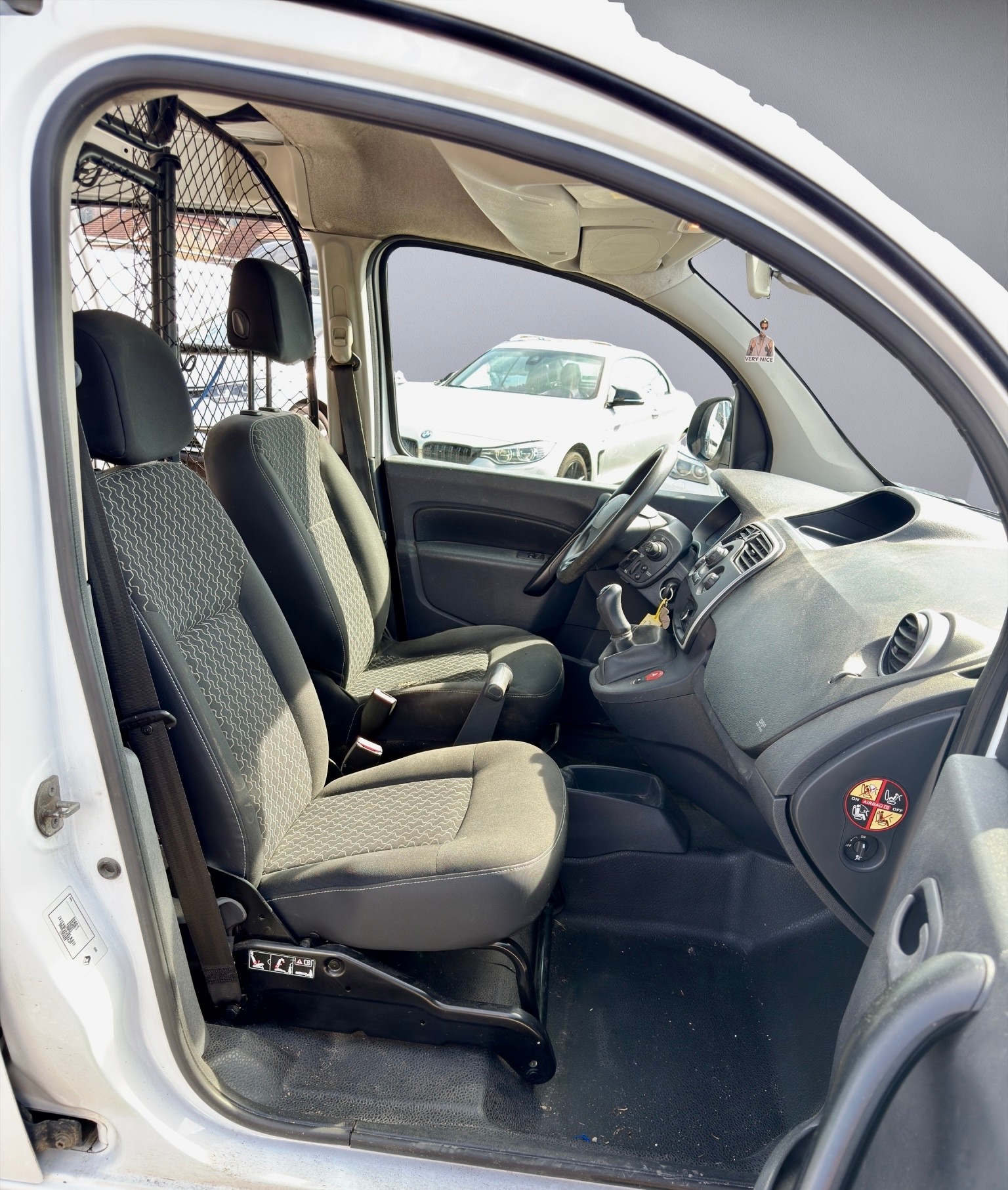 RENAULT Kangoo Medium dCi 90 ENERGY Business Navigation, Klima, AHK, 2 Schiebetür-image-10