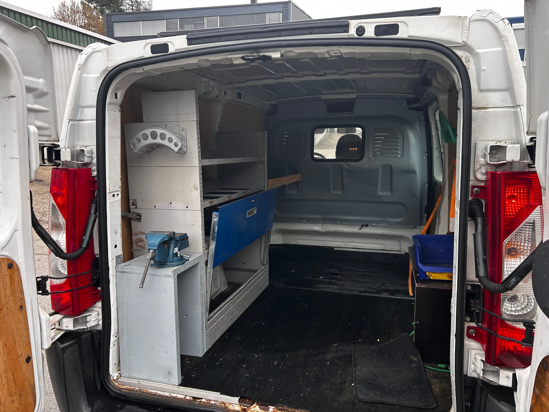 CITROEN Jumpy 2.0 HDi 12 L2H1-image-8