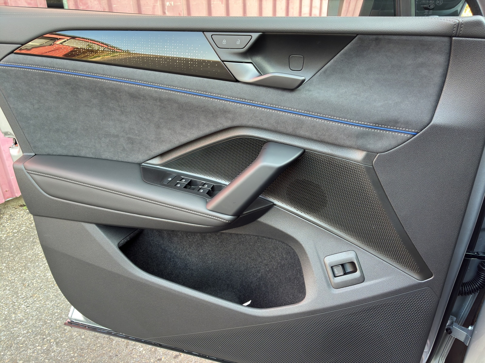 VW Tiguan 2.0 TSI DSG R-Line 4Motion-image-17