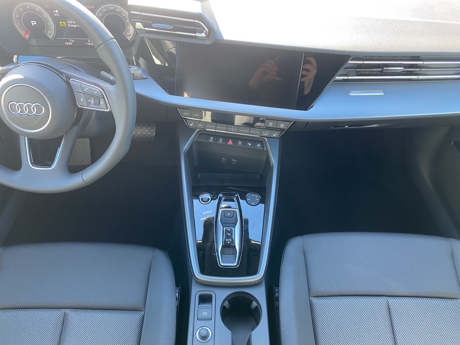 AUDI A3 Sportback TFSI 110 kW Attraction S tronic-image-9