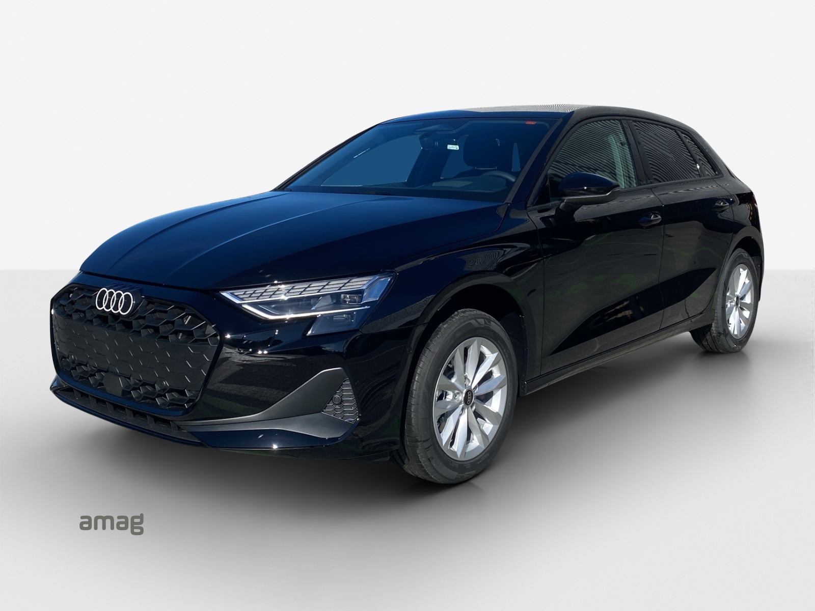 AUDI A3 Sportback TFSI 110 kW Attraction S tronic-image-0
