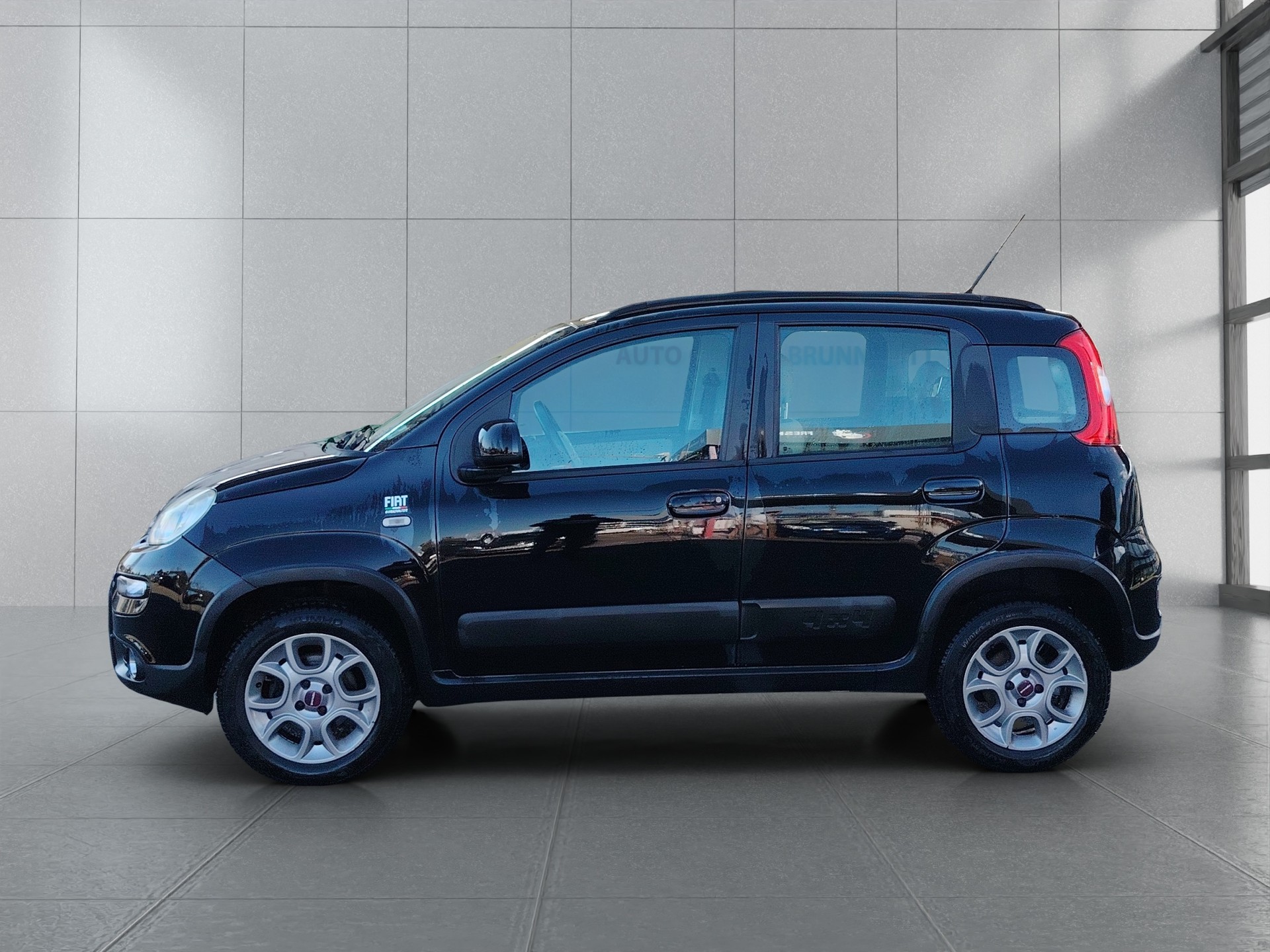 FIAT Panda 1.3 MJ Climbing 4x4-image-4