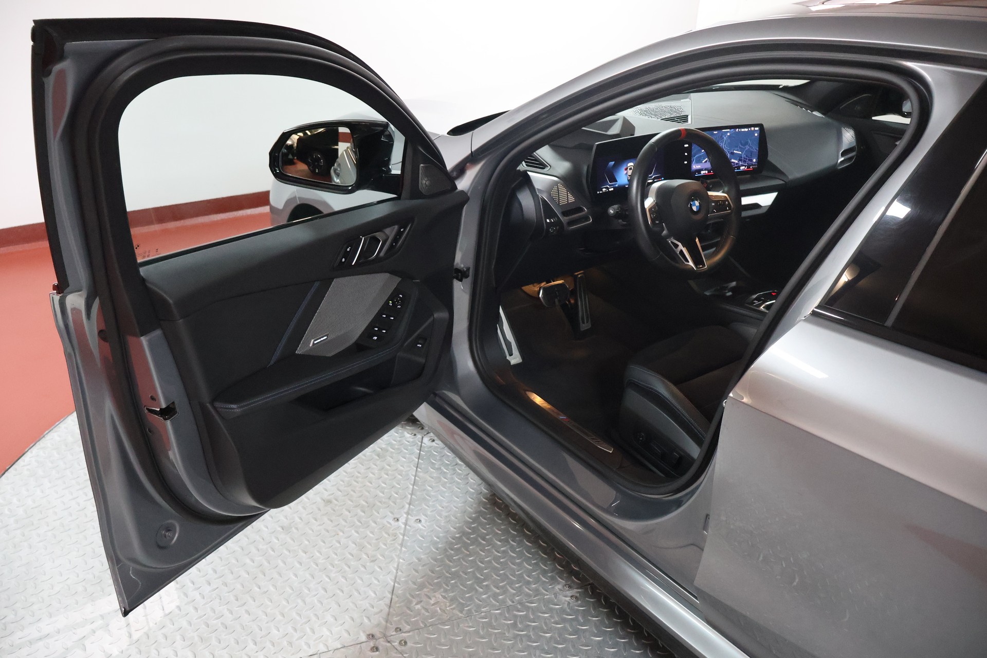 BMW M135 xDrive M Sport Pro-image-4