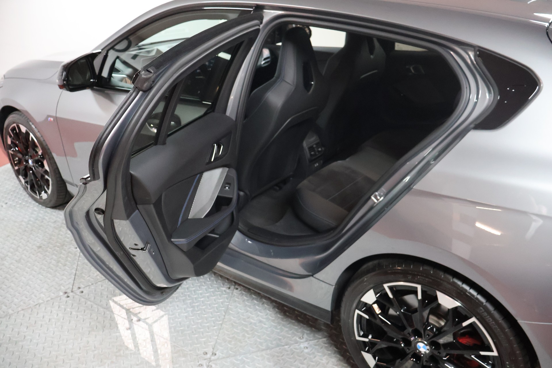 BMW M135 xDrive M Sport Pro-image-15