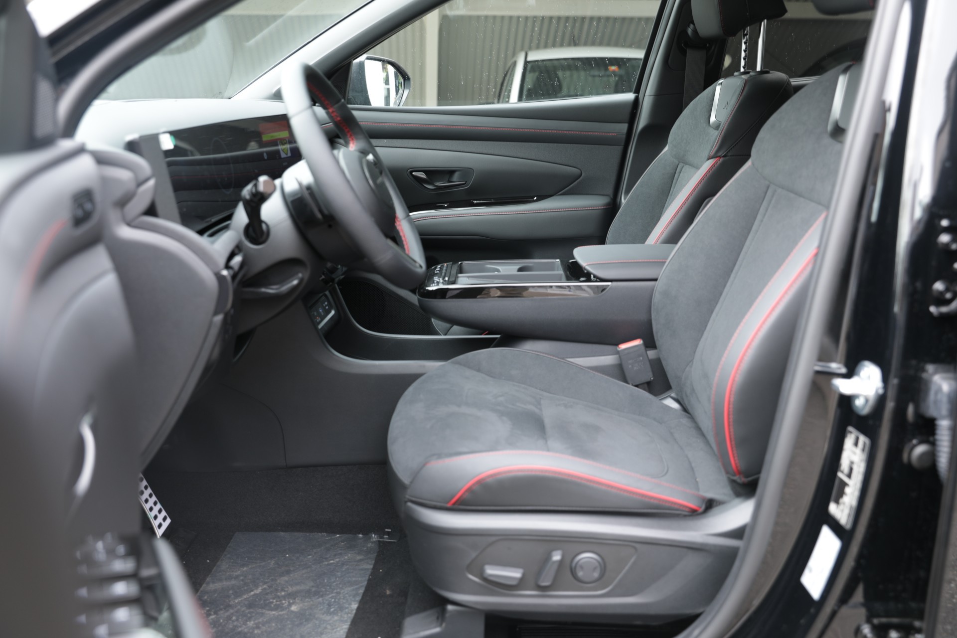 HYUNDAI Tucson 1.6 TGDI N-Line 4WD DCT-image-6
