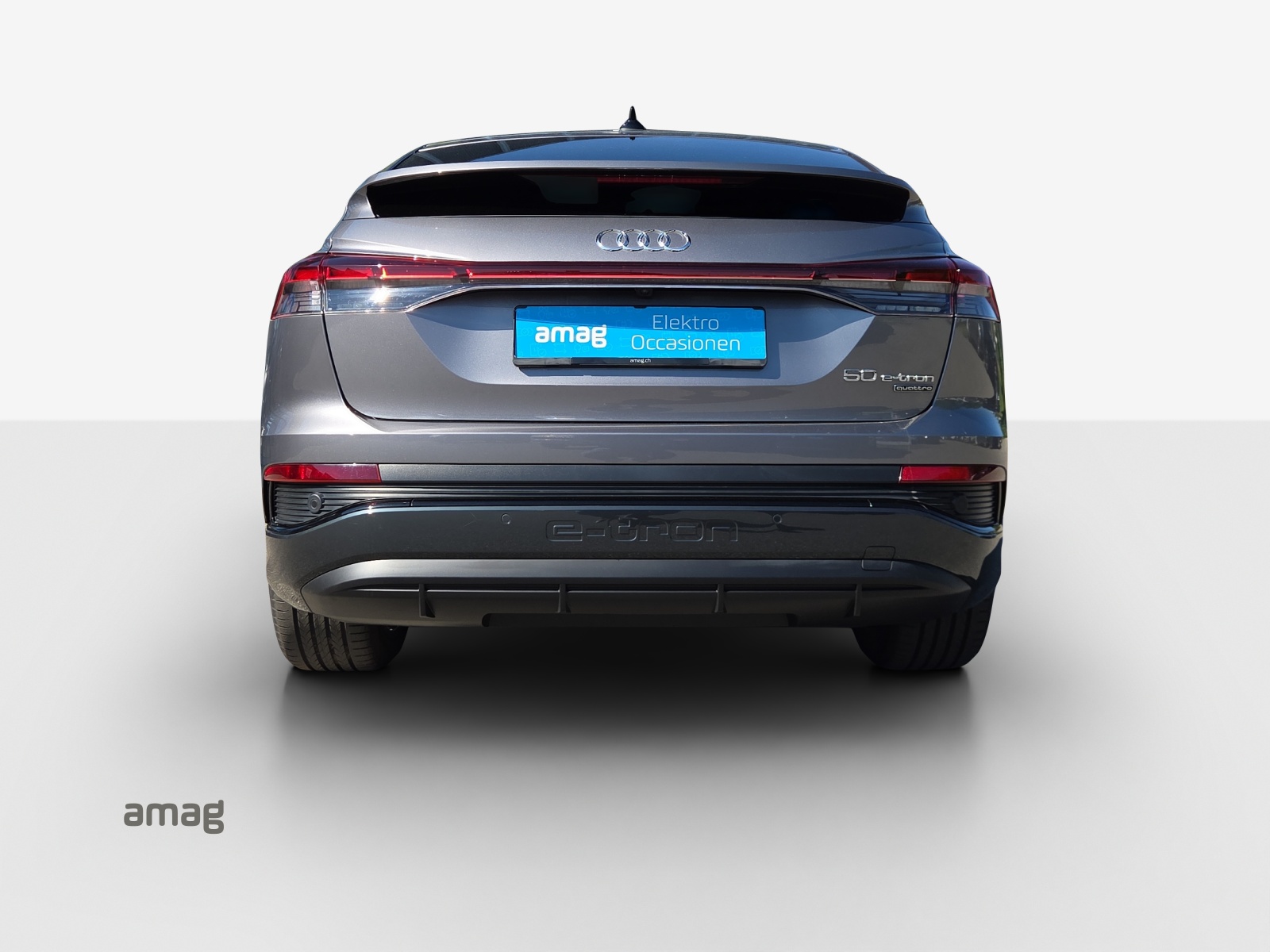 AUDI Q4 Sportback e-tron 50 quattro-image-4