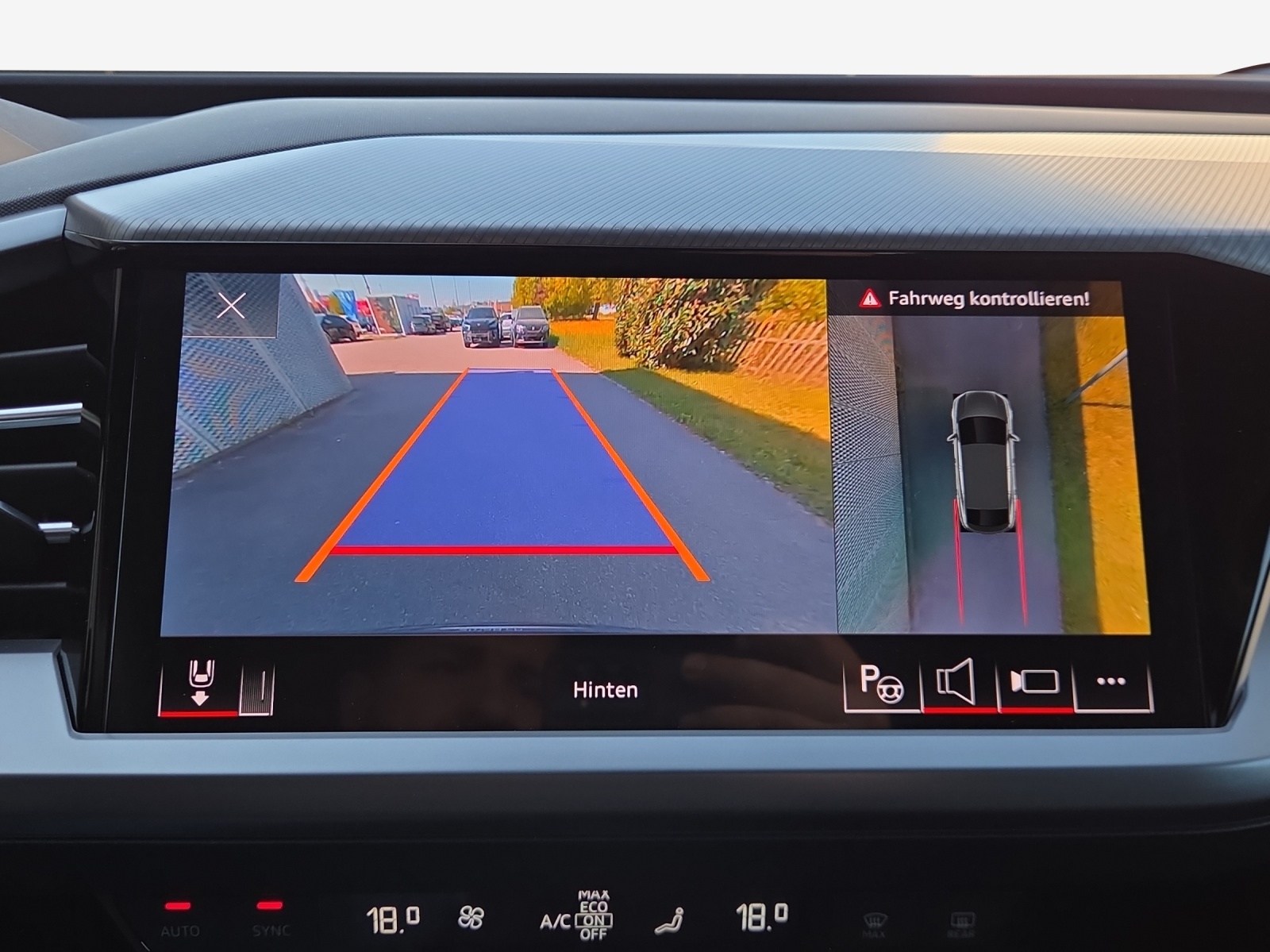 AUDI Q4 Sportback e-tron 50 quattro-image-16