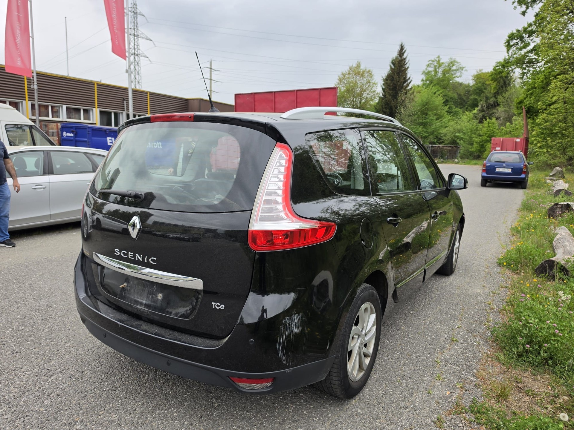 RENAULT Grand Scénic 1.4 16V Turbo Expression-image-5
