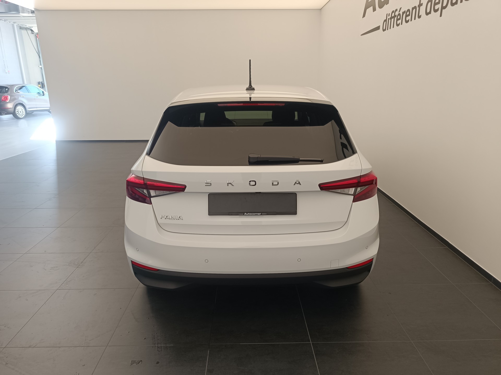 SKODA Fabia 1.0 TSI Selection-image-5