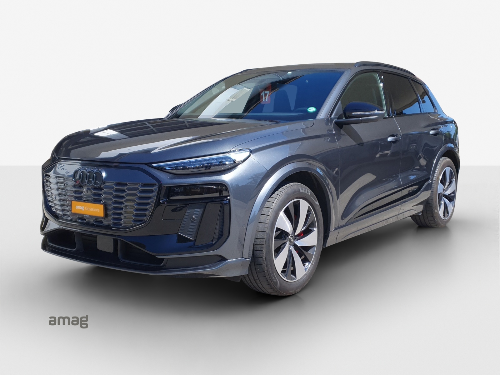 AUDI Q6 e-tron quattro-image-0