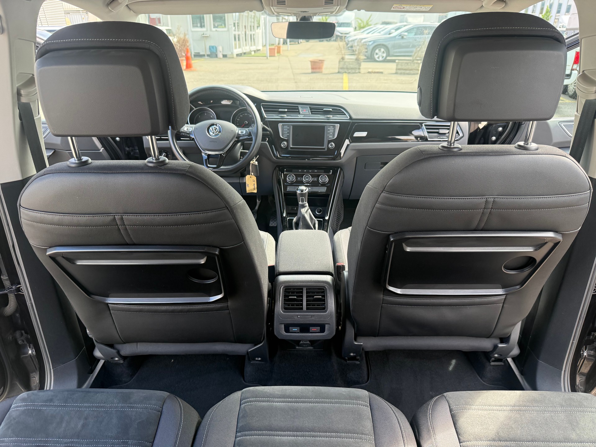 VW Touran 2.0 TDI BlueMotion Technology Comfortline-image-4