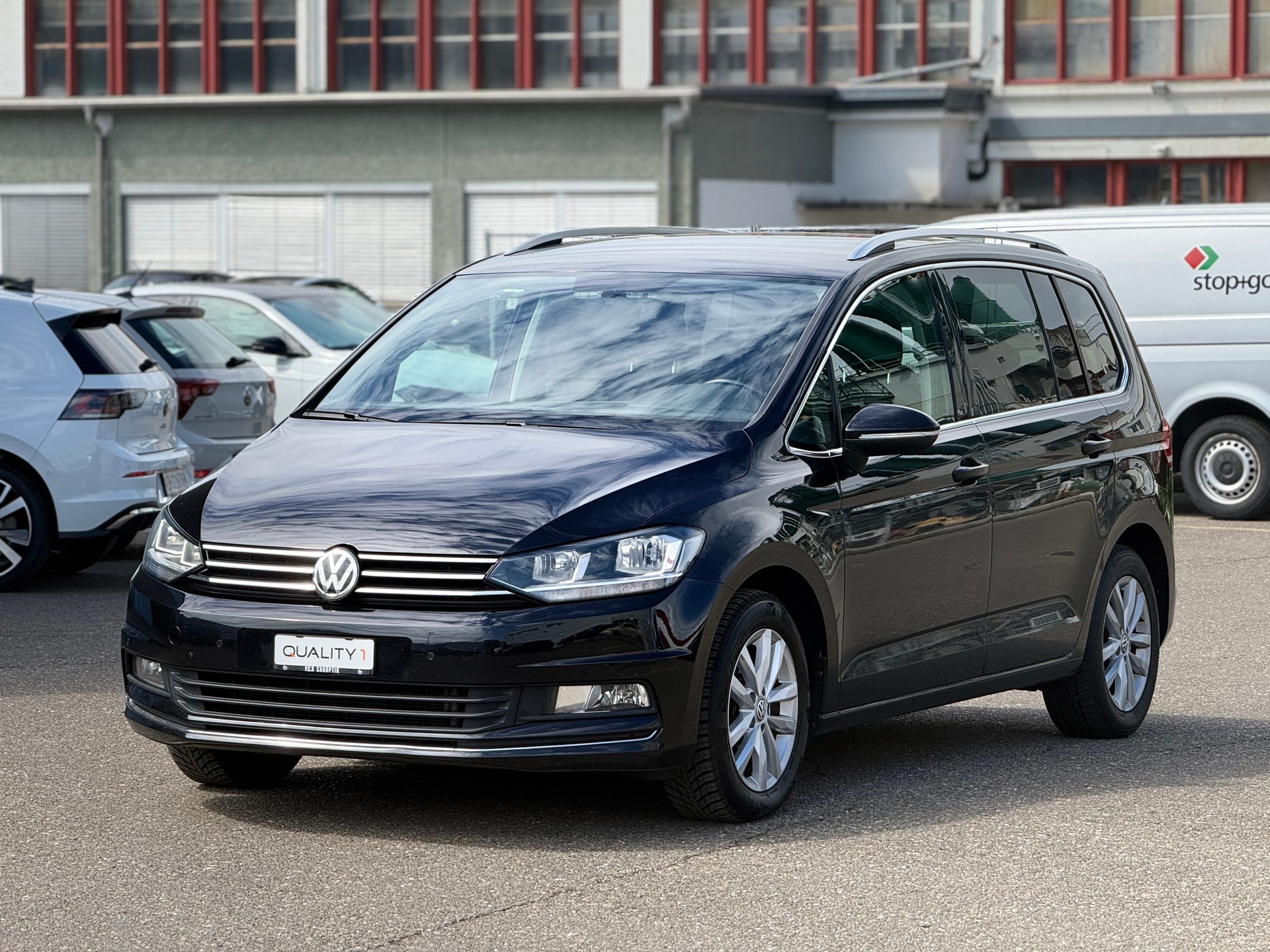 VW Touran 2.0 TDI BlueMotion Technology Comfortline-image-12