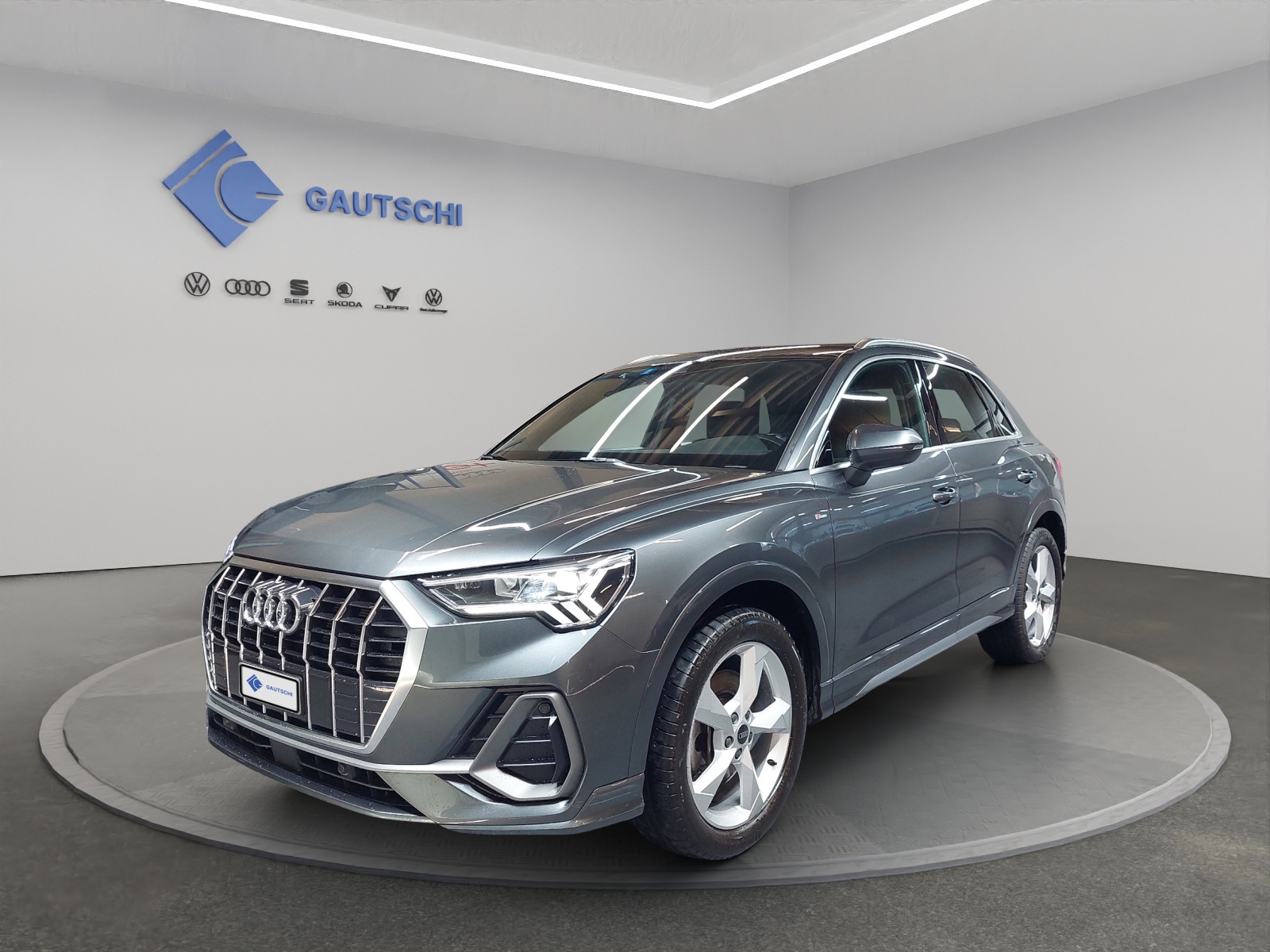 AUDI Q3 40 TFSI S line quattro S-tronic-image-0